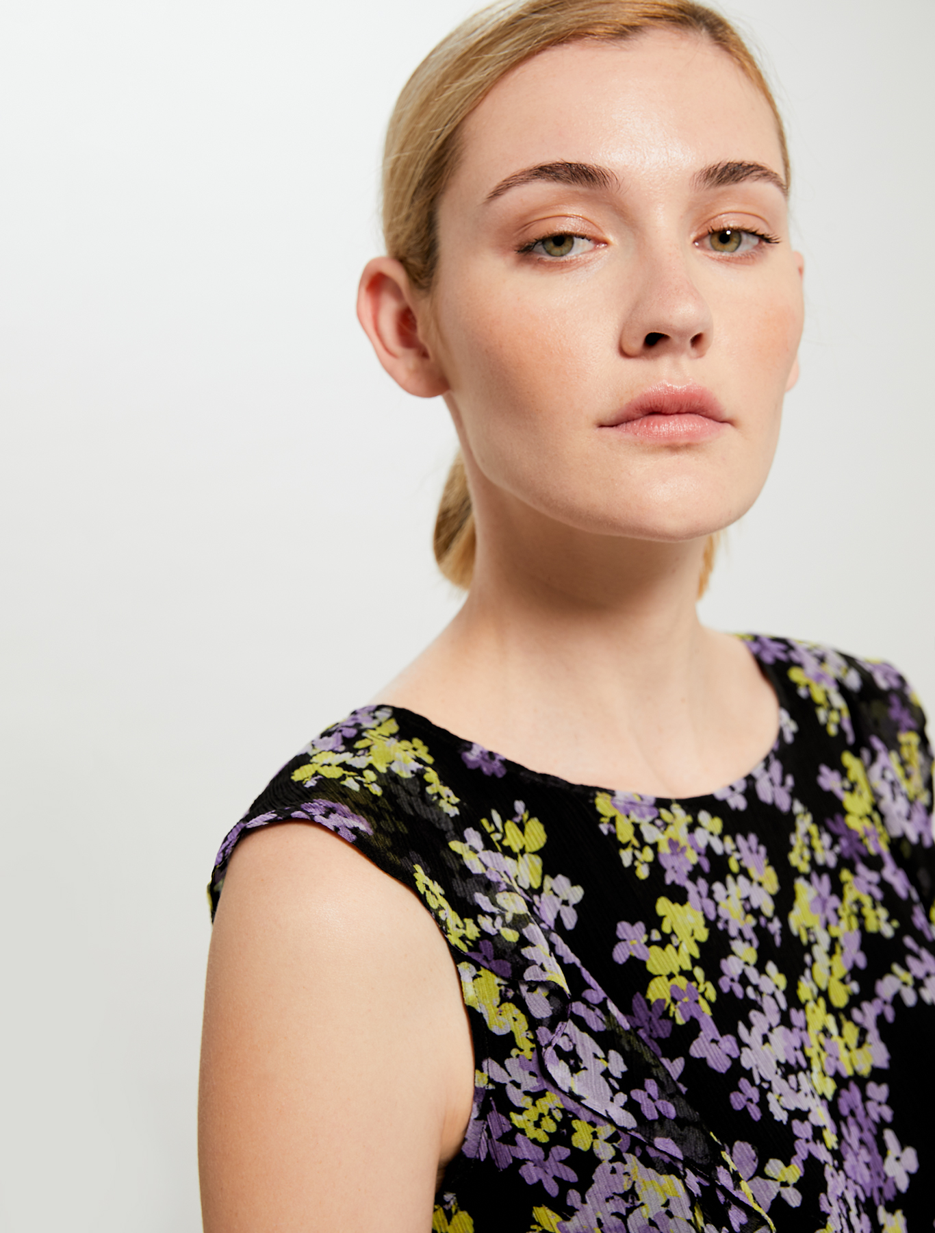Floral-print flounce top, black pattern - Pennyblack Floral-print flounce top - black pattern - pennyblack