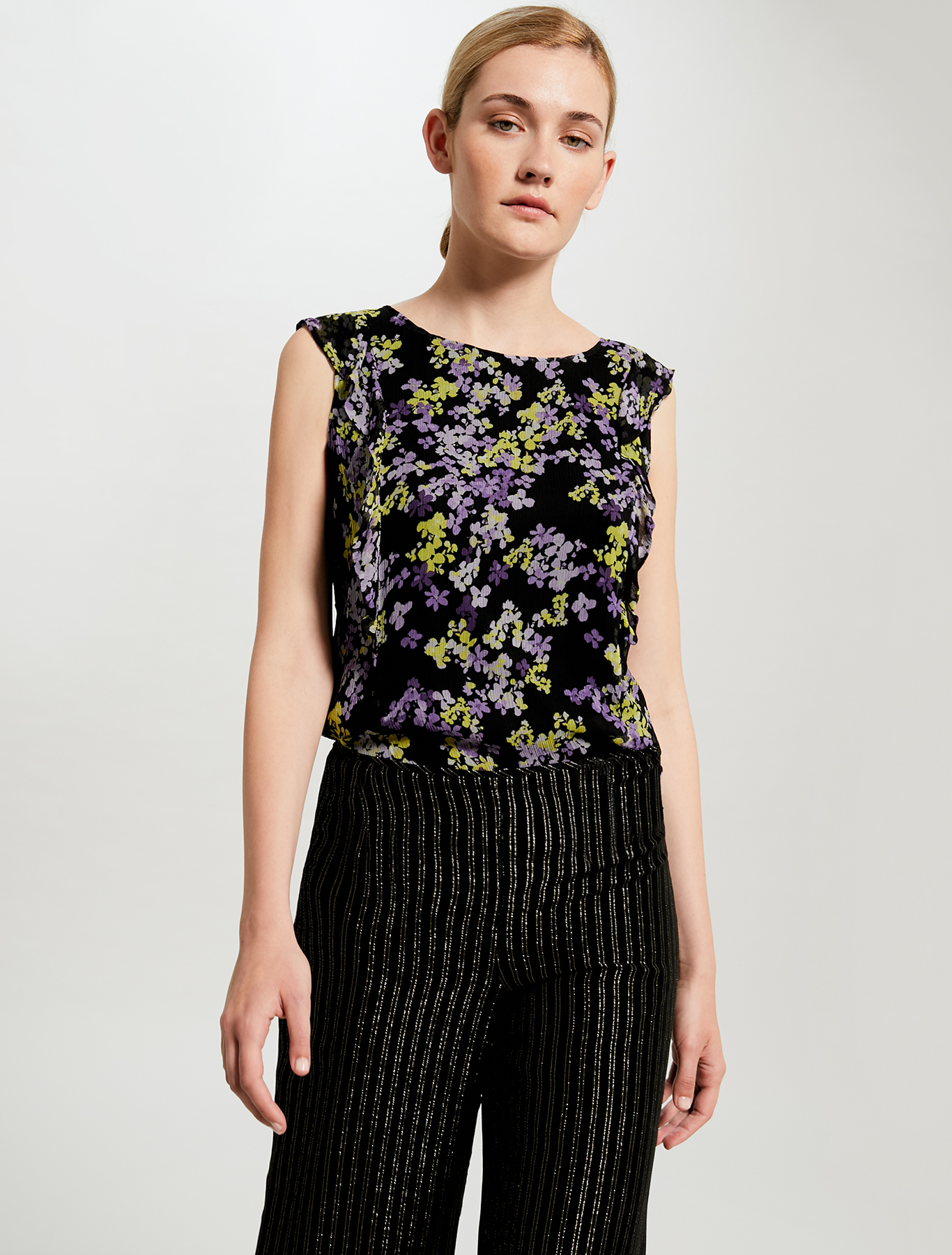 Floral-print flounce top, black pattern - Pennyblack Floral-print flounce top - black pattern - pennyblack