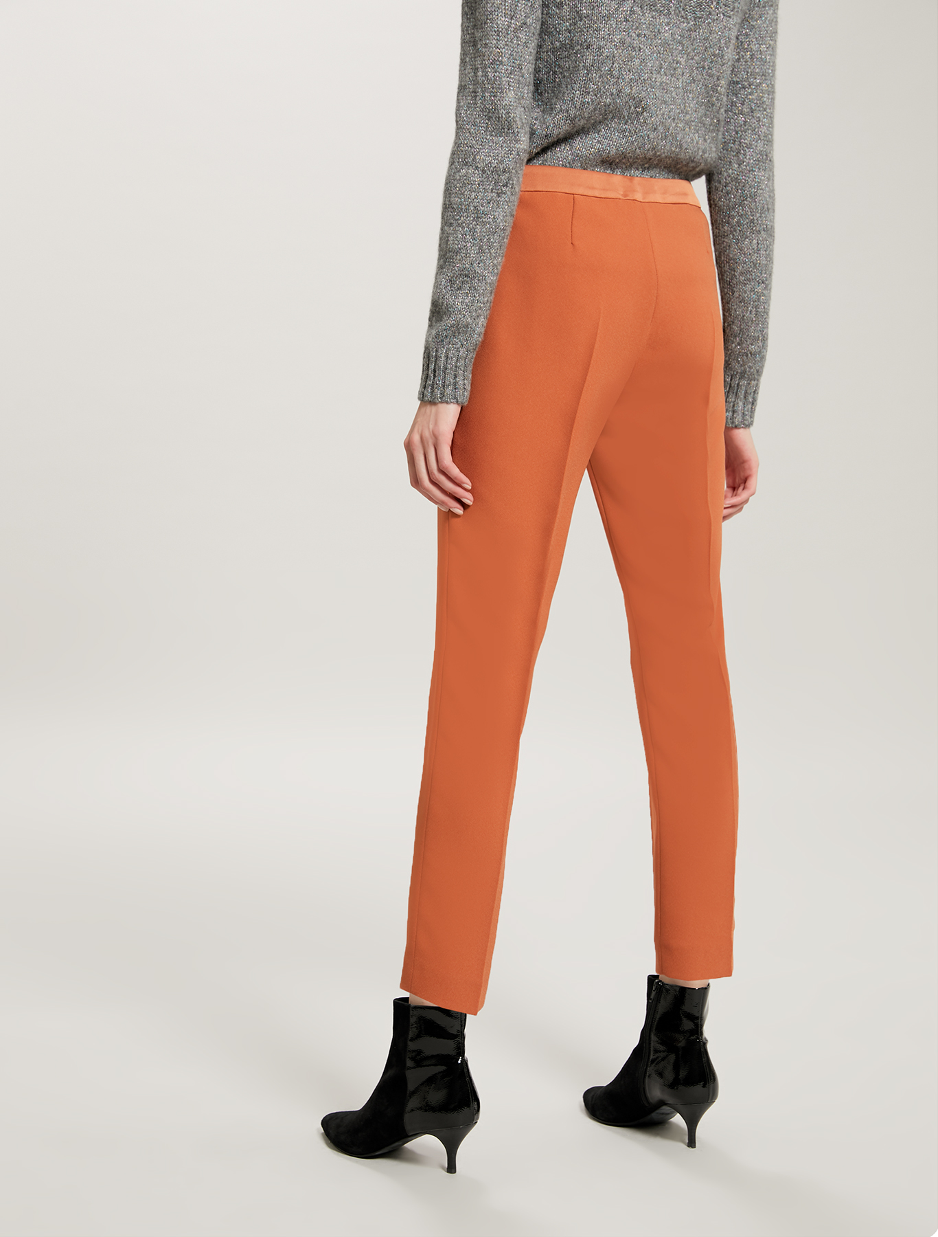 Pantaloni slim in envers satin, nocciola - Pennyblack Pantaloni slim in envers satin - nocciola - pennyblack