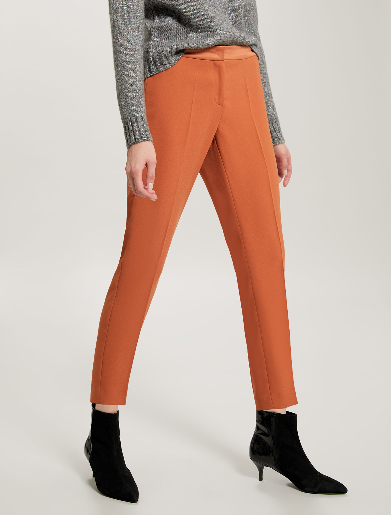 Pantaloni slim in envers satin, nocciola - Pennyblack Pantaloni slim in envers satin - nocciola - pennyblack