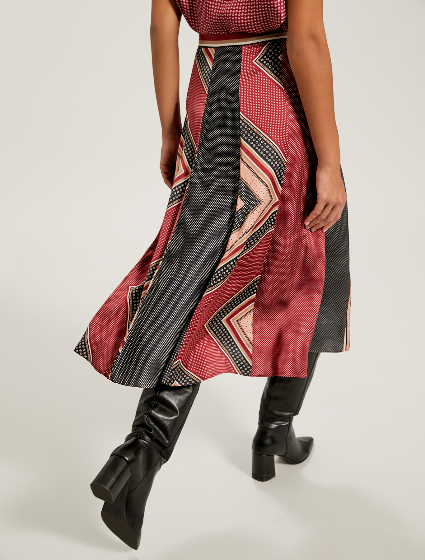 Satin patchwork skirt, burgundy pattern - Pennyblack Satin patchwork skirt - burgundy pattern - pennyblack