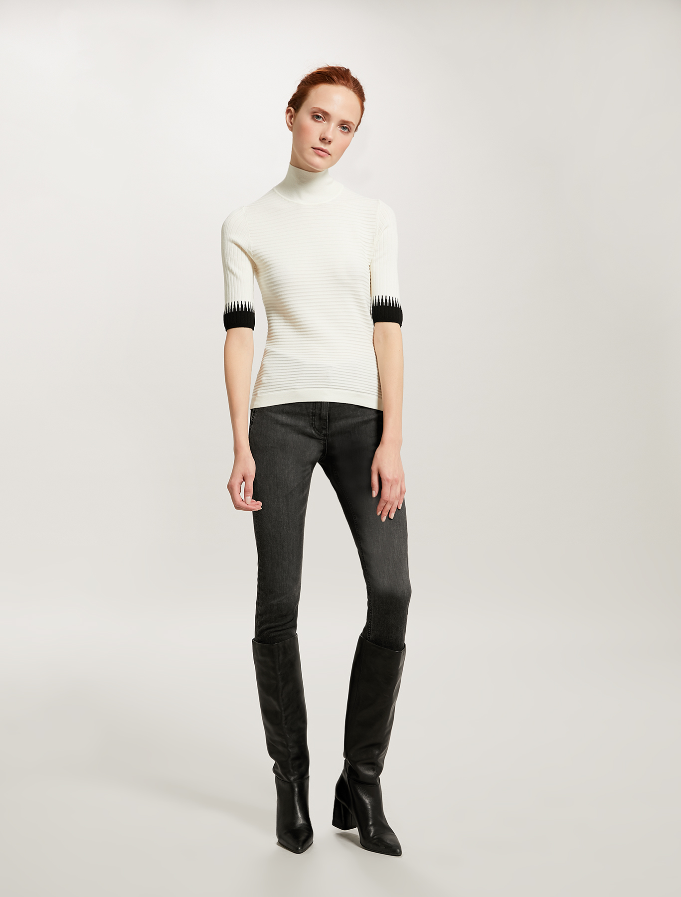 Turtleneck with contrasting details, ivory pattern - Pennyblack Turtleneck with contrasting details - ivory pattern - pennyblack