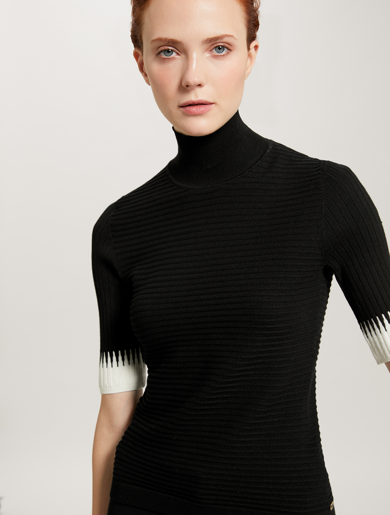 Turtleneck with contrasting details, black pattern - Pennyblack Turtleneck with contrasting details - black pattern - pennyblack