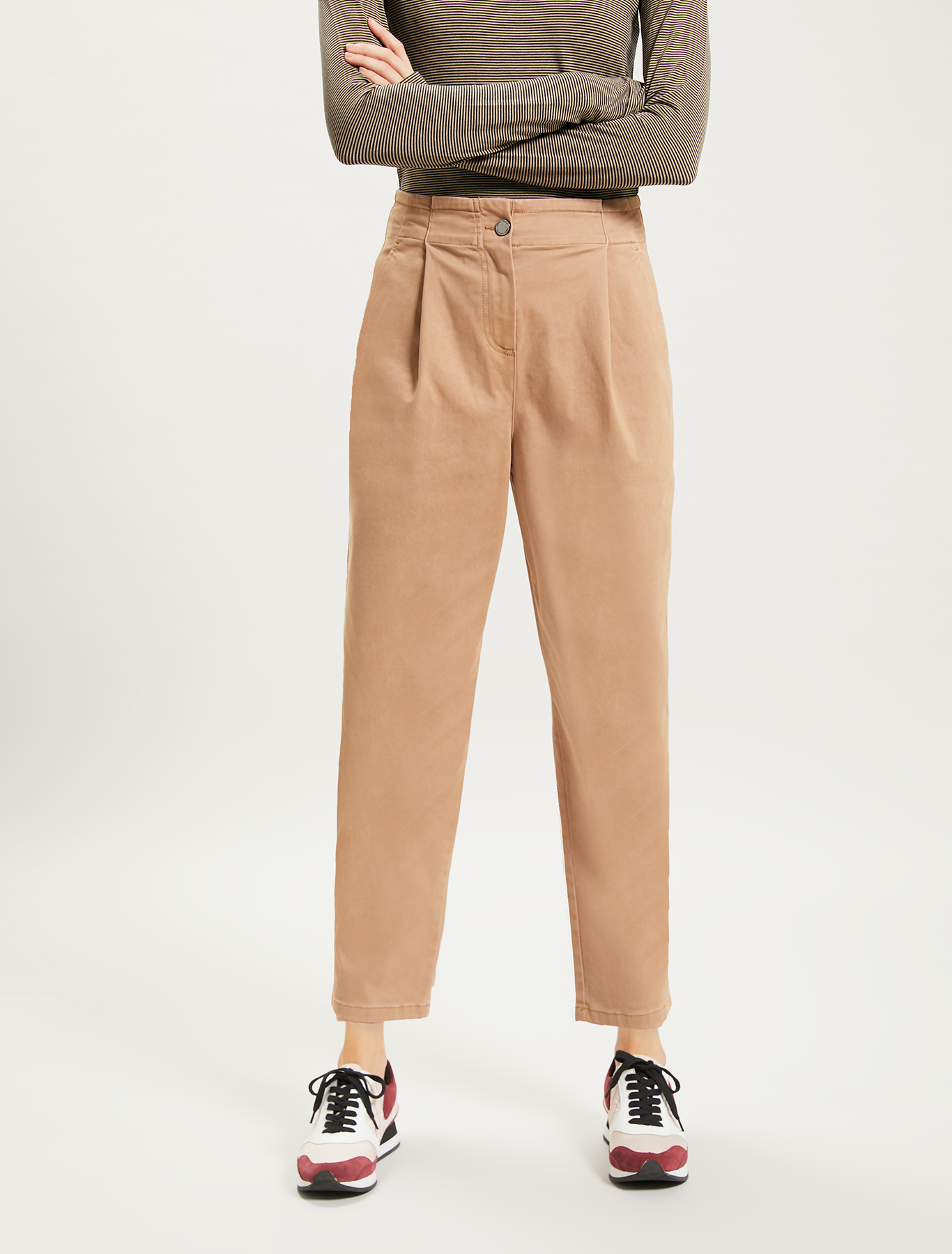 Cotton, carrot-fit trousers, beige - Pennyblack Cotton, carrot-fit trousers - beige - pennyblack