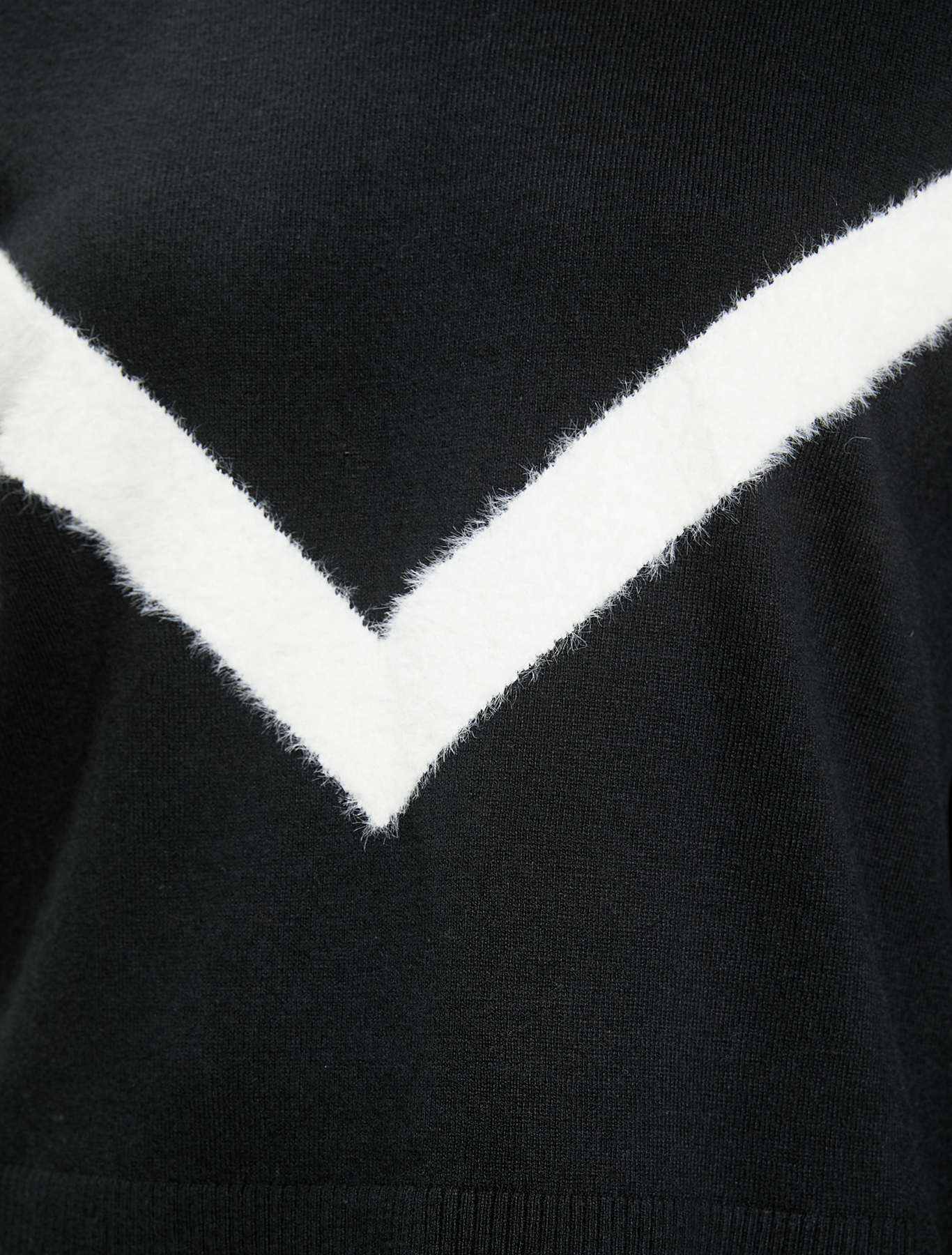 Sweater with geometric inlay, black - Pennyblack Sweater with geometric inlay - black - pennyblack