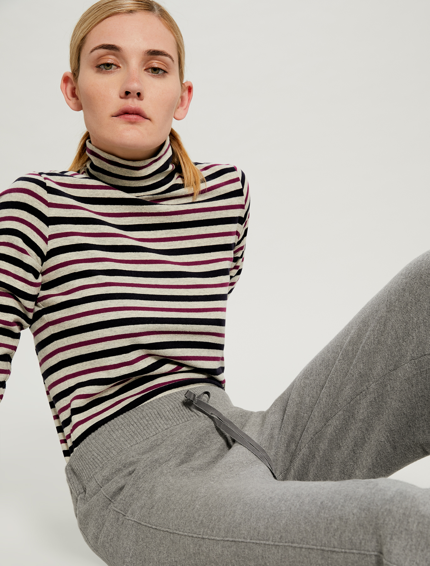 Turtleneck cotton T-shirt, light grey pattern - Pennyblack Turtleneck cotton T-shirt - light grey pattern - pennyblack