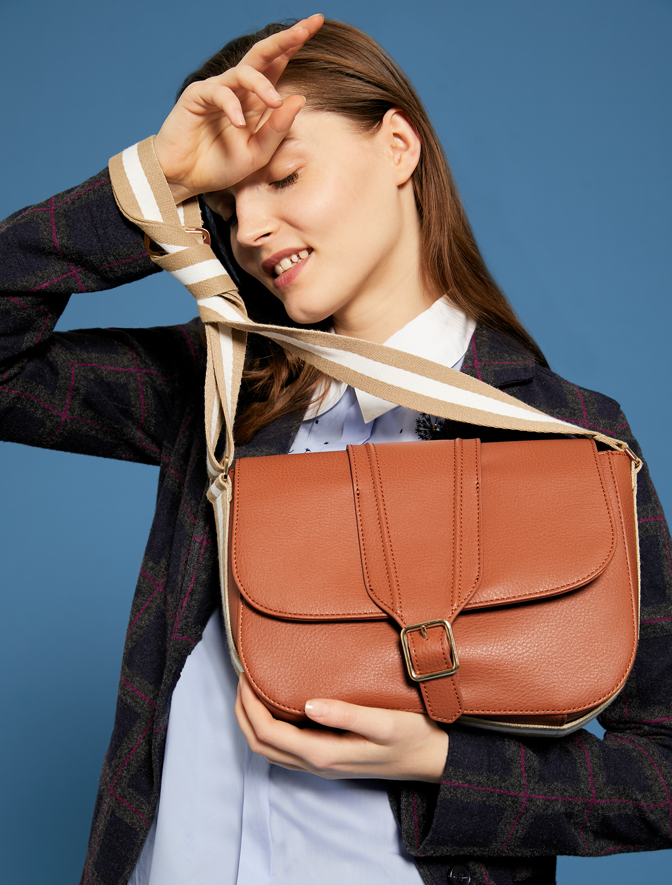 Messenger bag with striped ribbon, tan - Pennyblack Messenger bag with striped ribbon - tan - pennyblack
