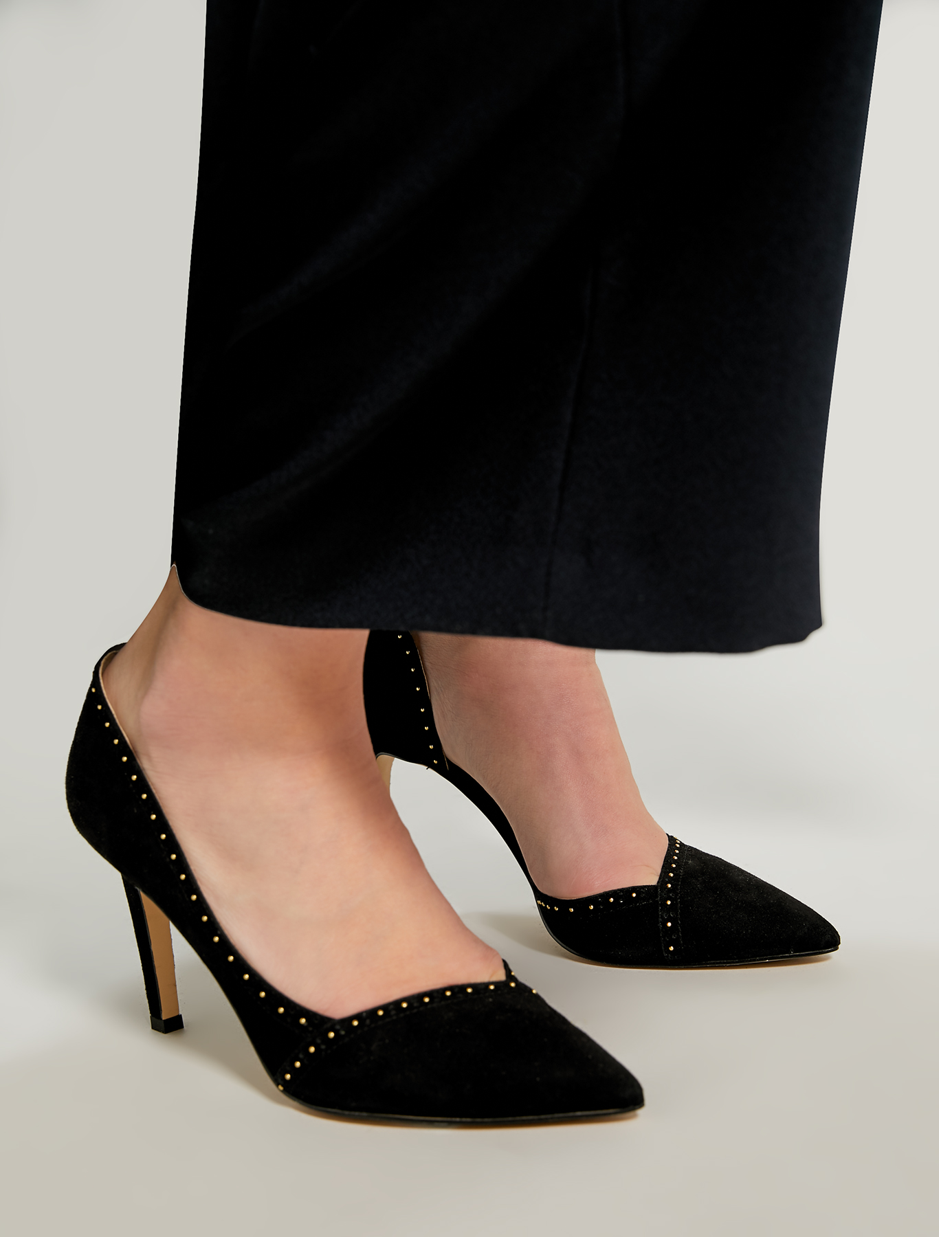 Suede pumps with micro studs, black - Pennyblack Suede pumps with micro studs - black - pennyblack