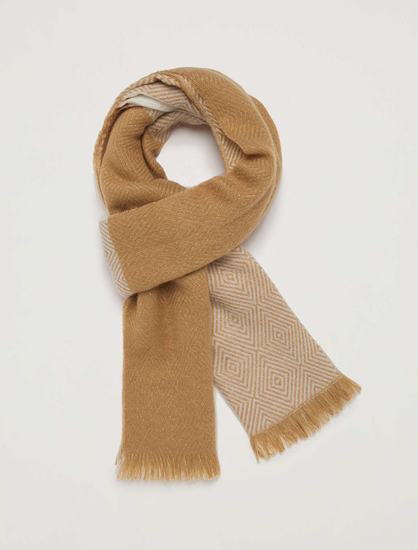 Jacquard scarf with lamé, beige - Pennyblack Jacquard scarf with lamé - beige - pennyblack