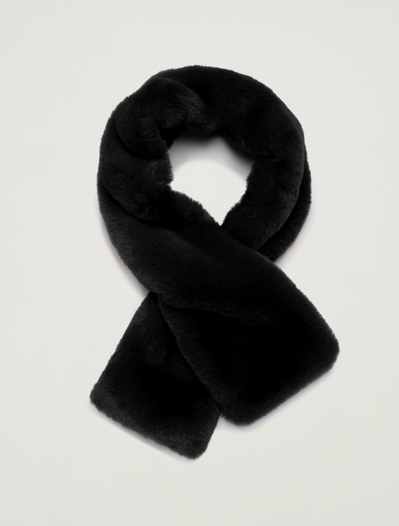 Plush collar with knit, black - Pennyblack Plush collar with knit - black - pennyblack