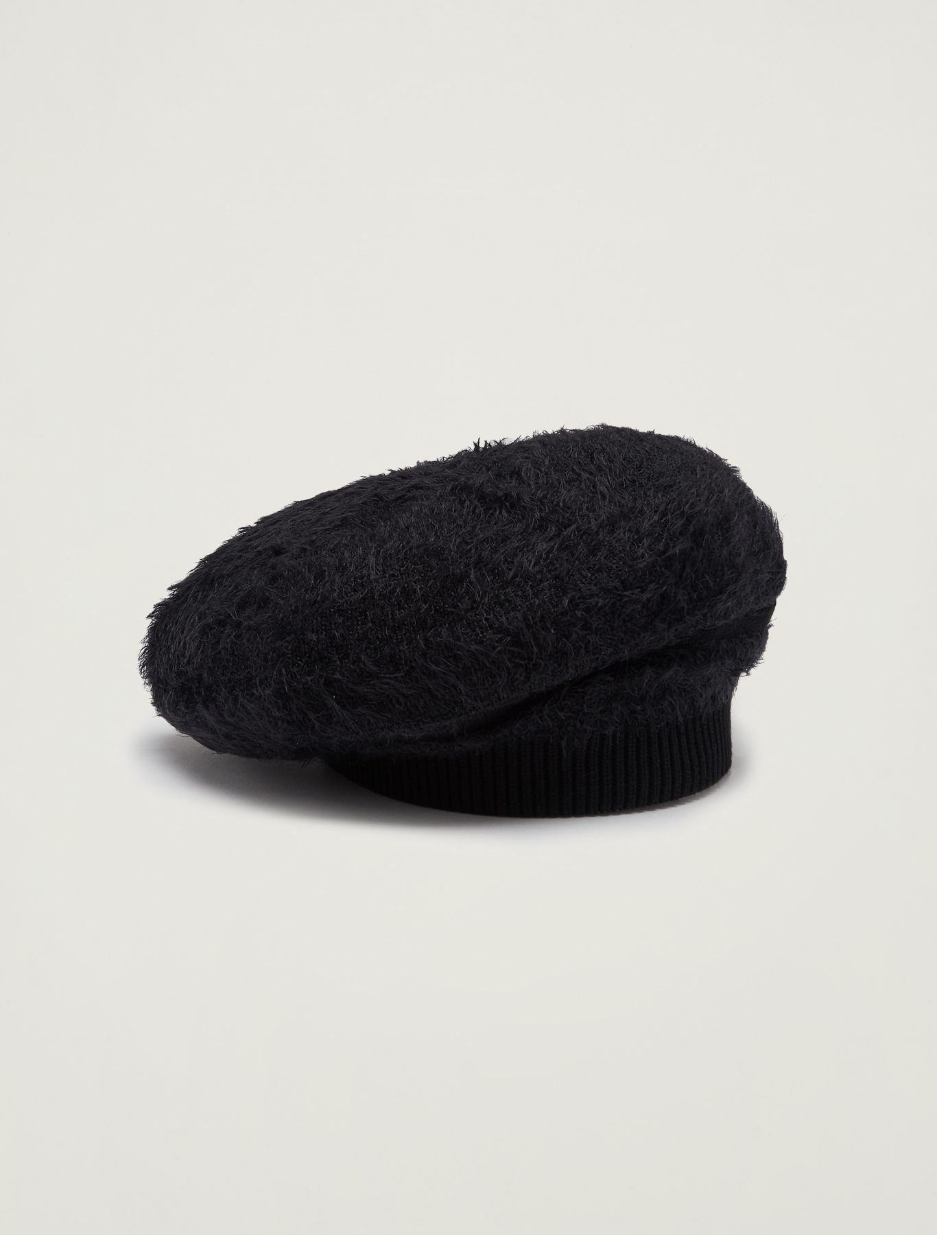Plush knit beret, black - Pennyblack Plush knit beret - black - pennyblack