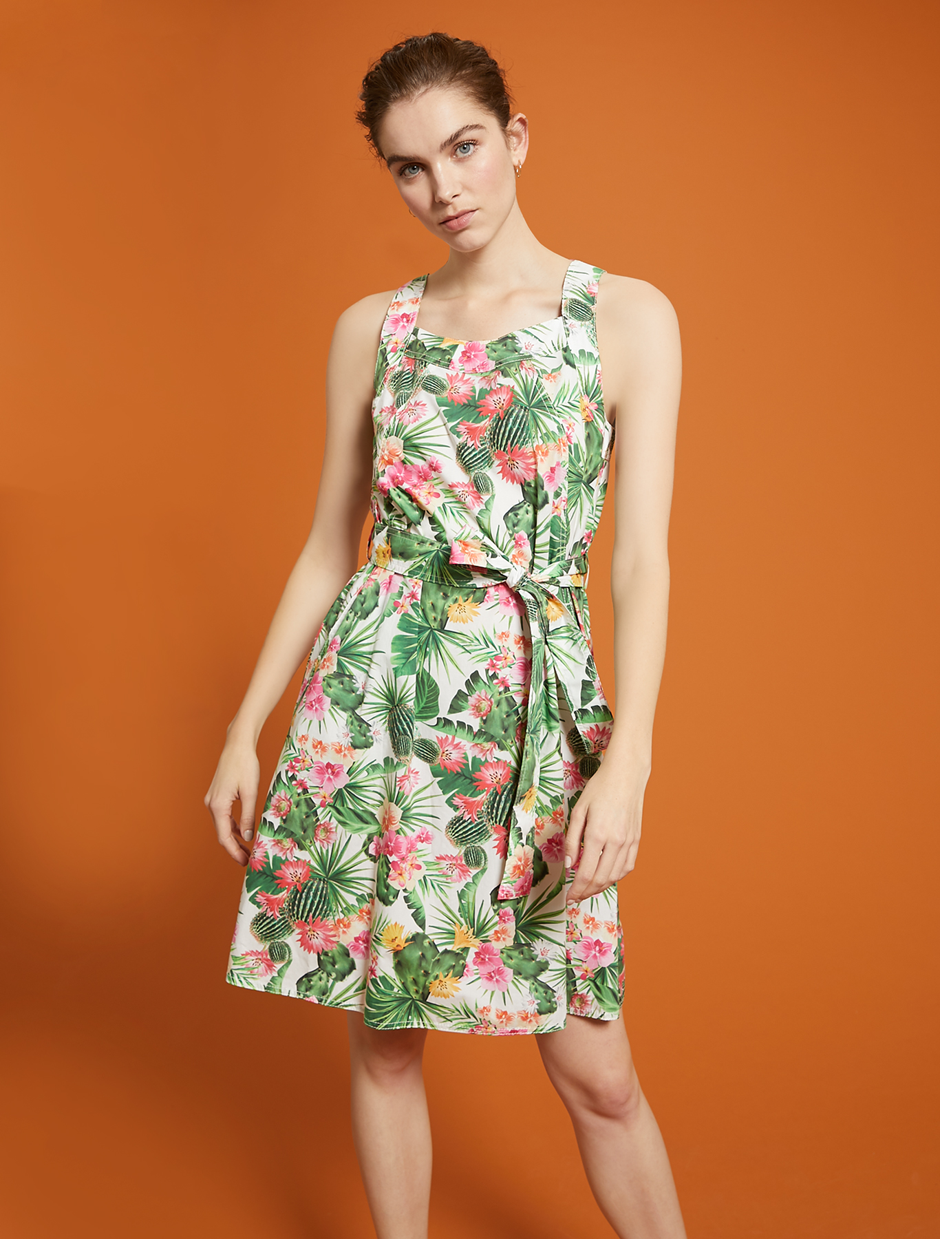 Tropical-pattern dress, white pattern - Pennyblack Tropical-pattern dress - white pattern - pennyblack