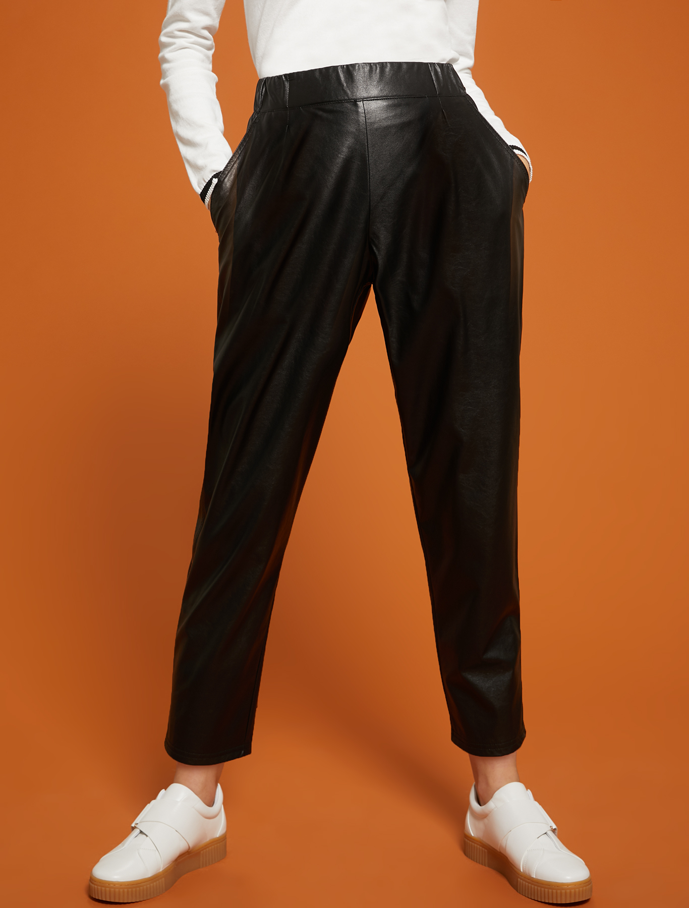 Jersey, carrot-fit trousers, black - Pennyblack Jersey, carrot-fit trousers - black - pennyblack