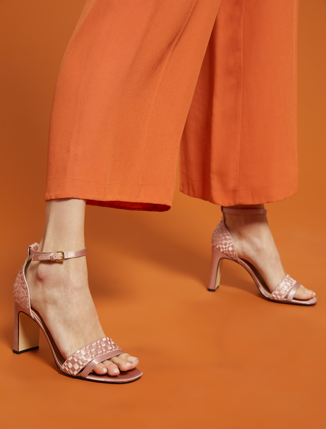 Sandals in woven satin, powder pink - Pennyblack Sandals in woven satin - powder pink - pennyblack