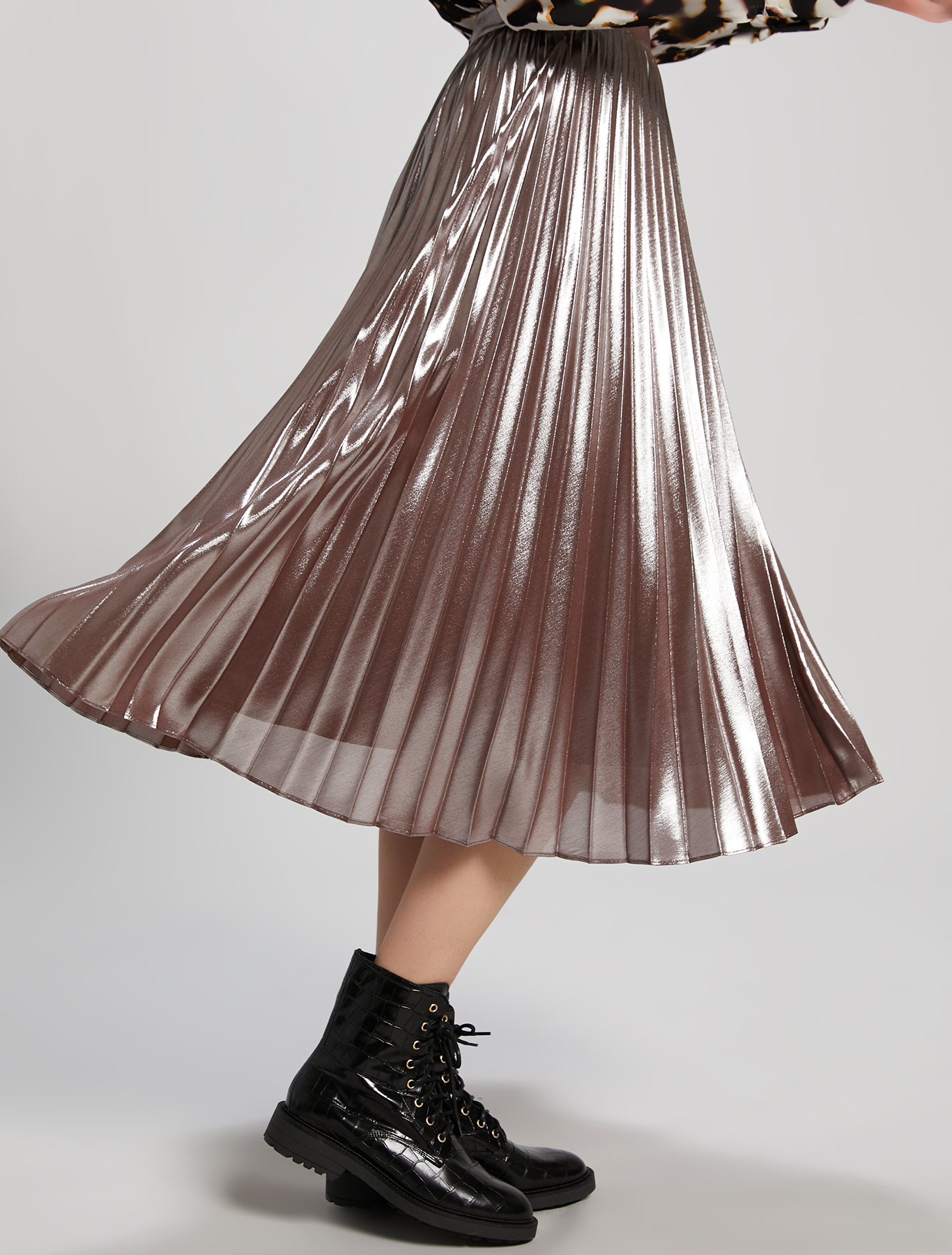 Skirt in metallic georgette, cocoa - Pennyblack Skirt in metallic georgette - cocoa - pennyblack