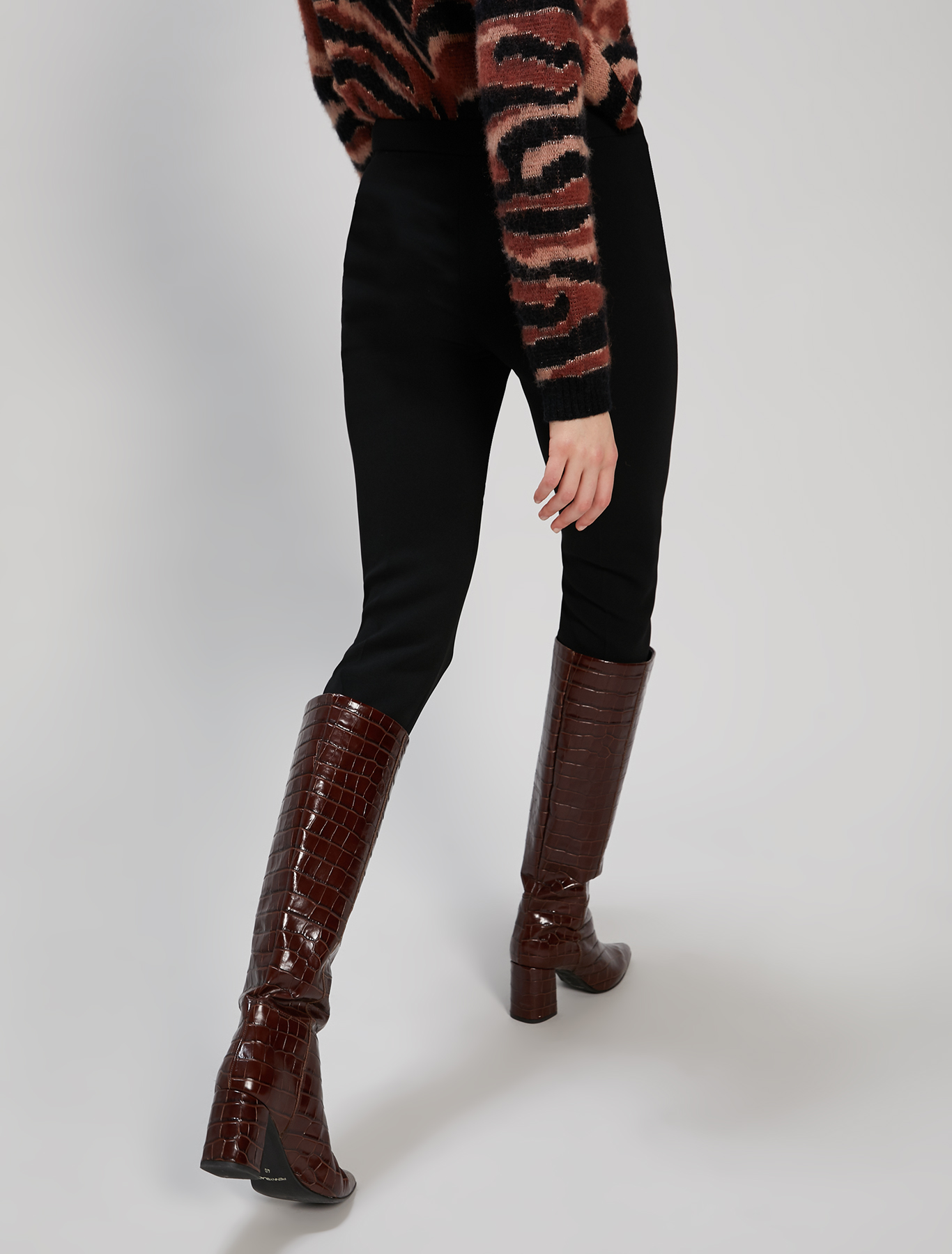 Slim-fit trousers in flowing fabric, black - Pennyblack Slim-fit trousers in flowing fabric - black - pennyblack