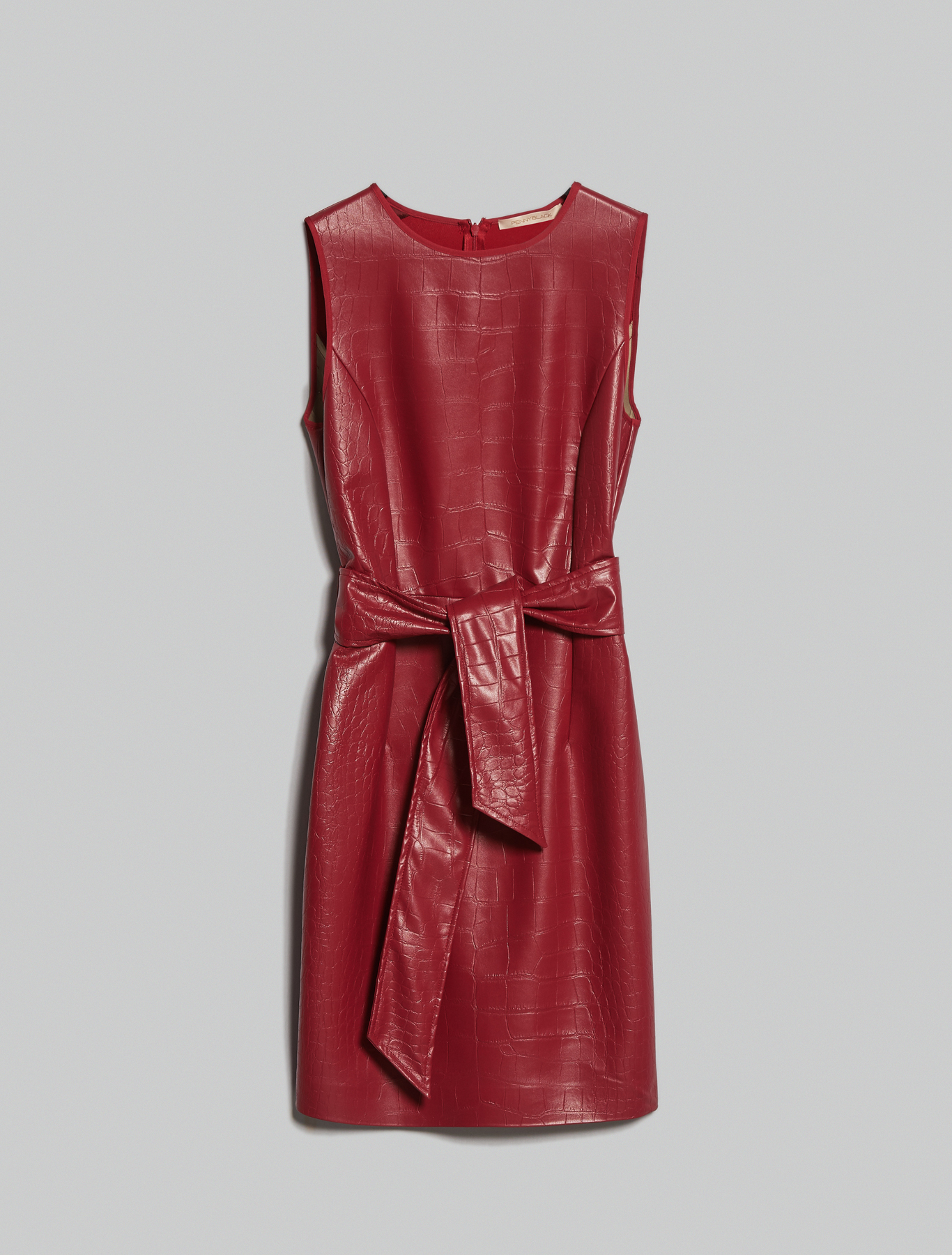 Sheath dress with croc texture, burgundy - Pennyblack Sheath dress with croc texture - burgundy - pennyblack