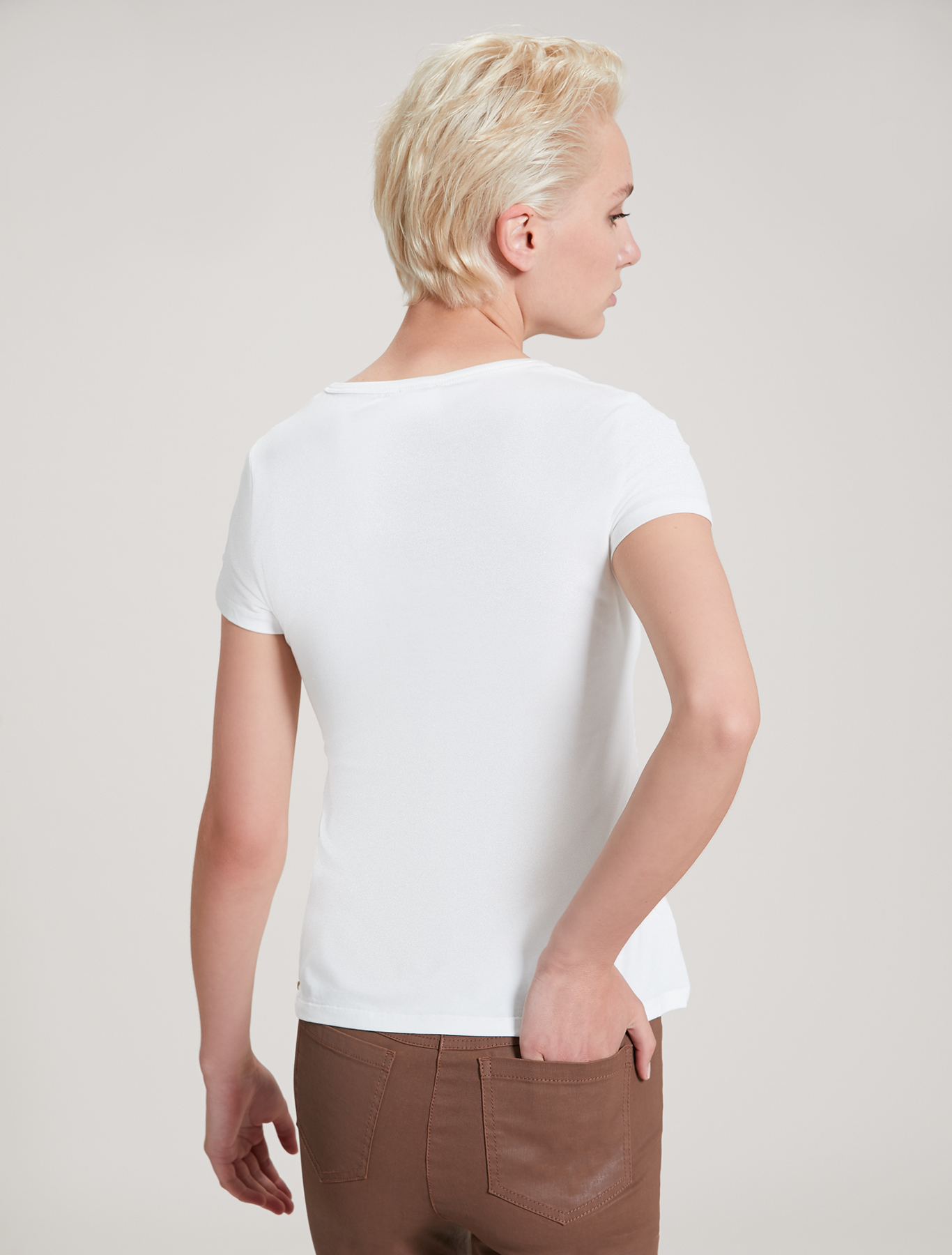 Embroidered sequin T-shirt, optic white - Pennyblack Embroidered sequin T-shirt - optic white - pennyblack