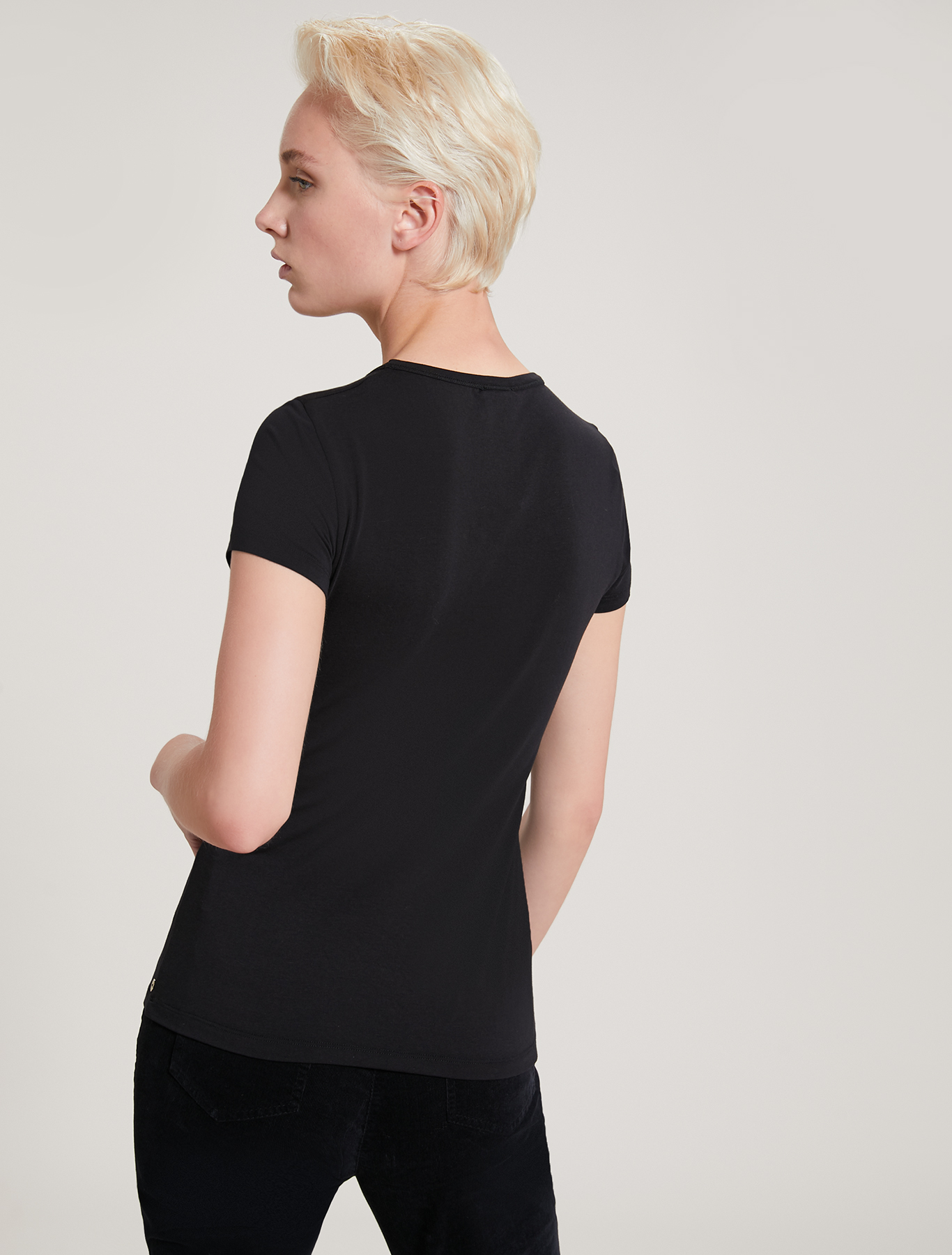 T-shirt con ricamo in paillettes, nero - Pennyblack T-shirt con ricamo in paillettes - nero - pennyblack