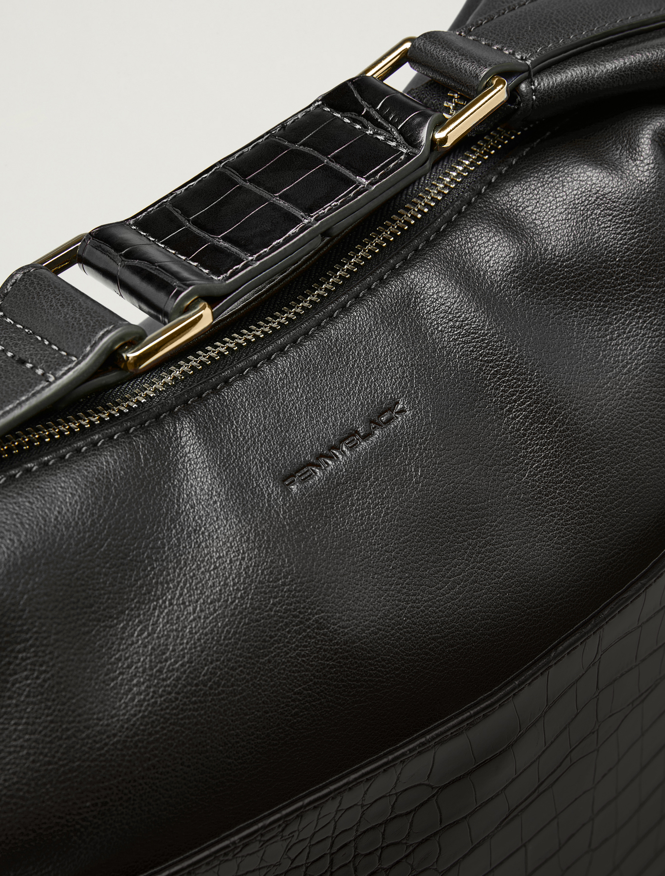 Croc-print hobo bag, black - Pennyblack Croc-print hobo bag - black - pennyblack