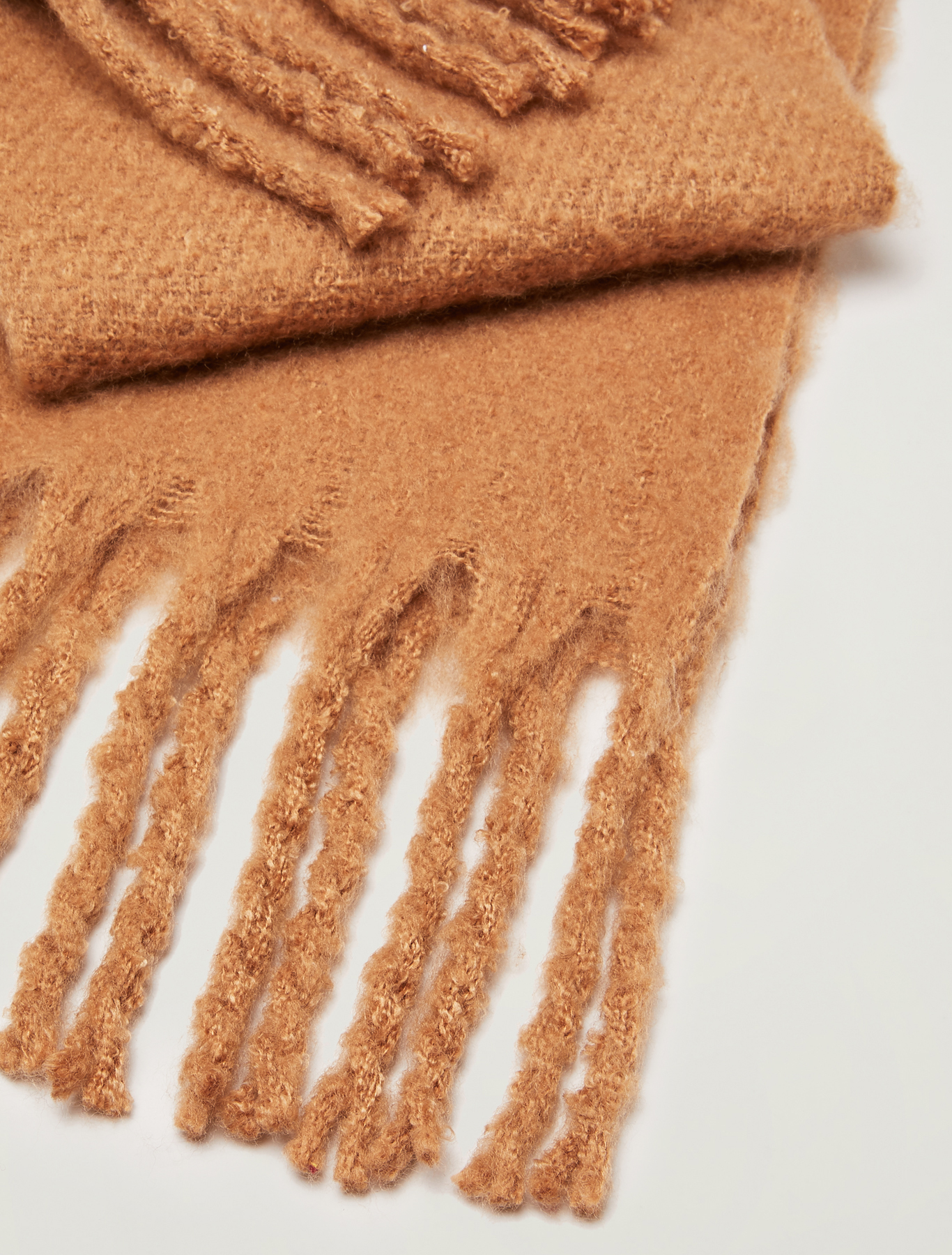 Maxi fringed scarf, beige - Pennyblack Maxi fringed scarf - beige - pennyblack