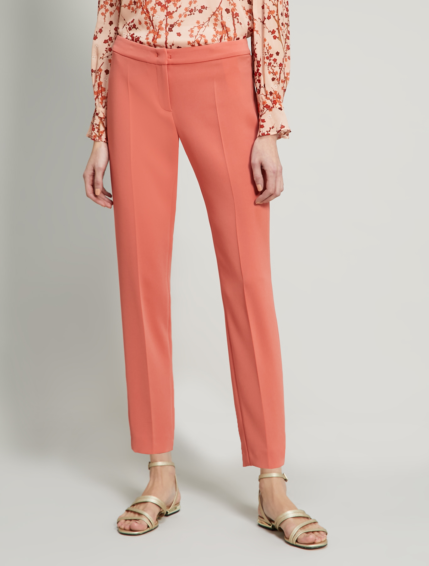 Slim-fit trousers in flowing fabric, old rose - Pennyblack Slim-fit trousers in flowing fabric - old rose - pennyblack