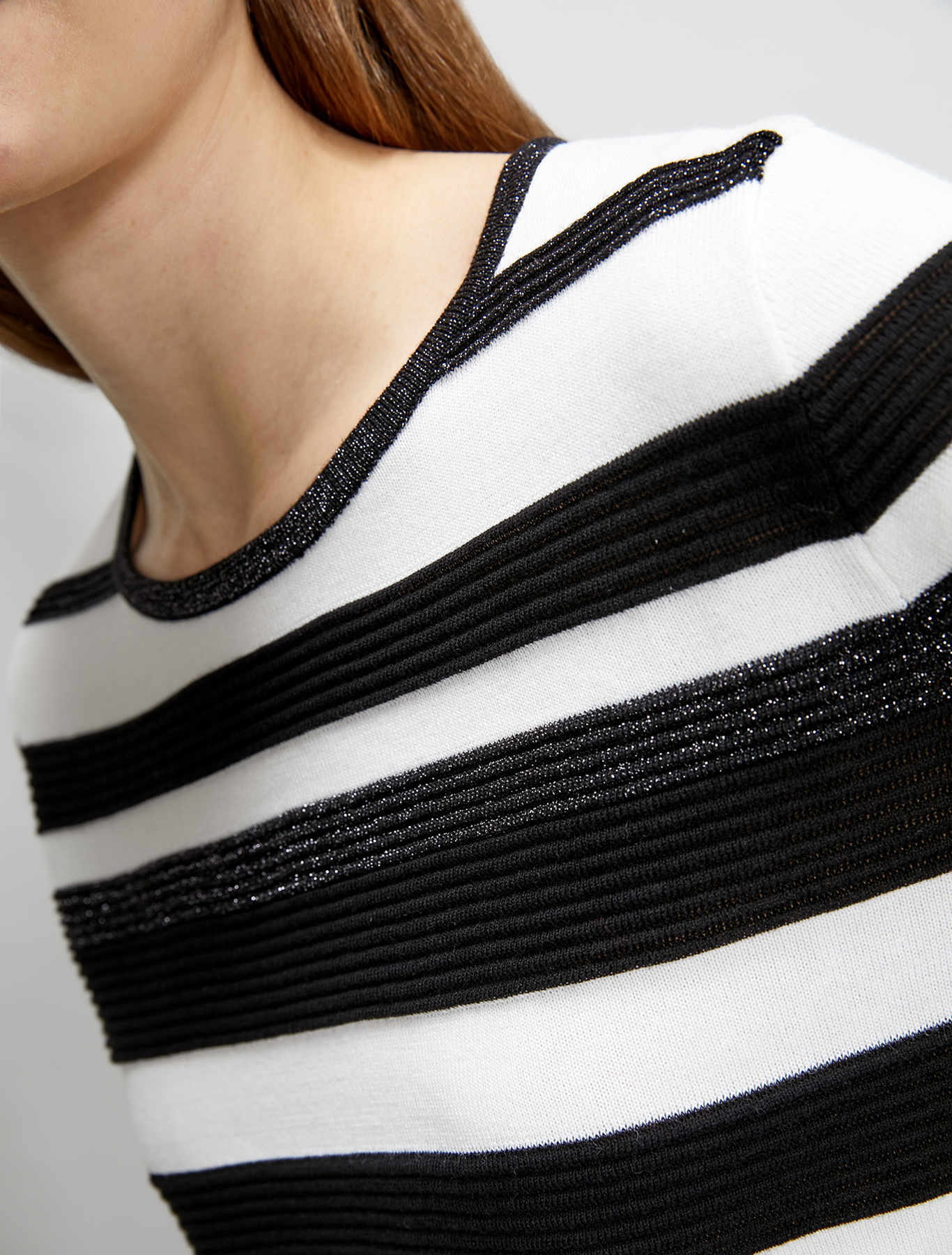 Cotton jumper with 3D stripes, white pattern - Pennyblack Cotton jumper with 3D stripes - white pattern - pennyblack