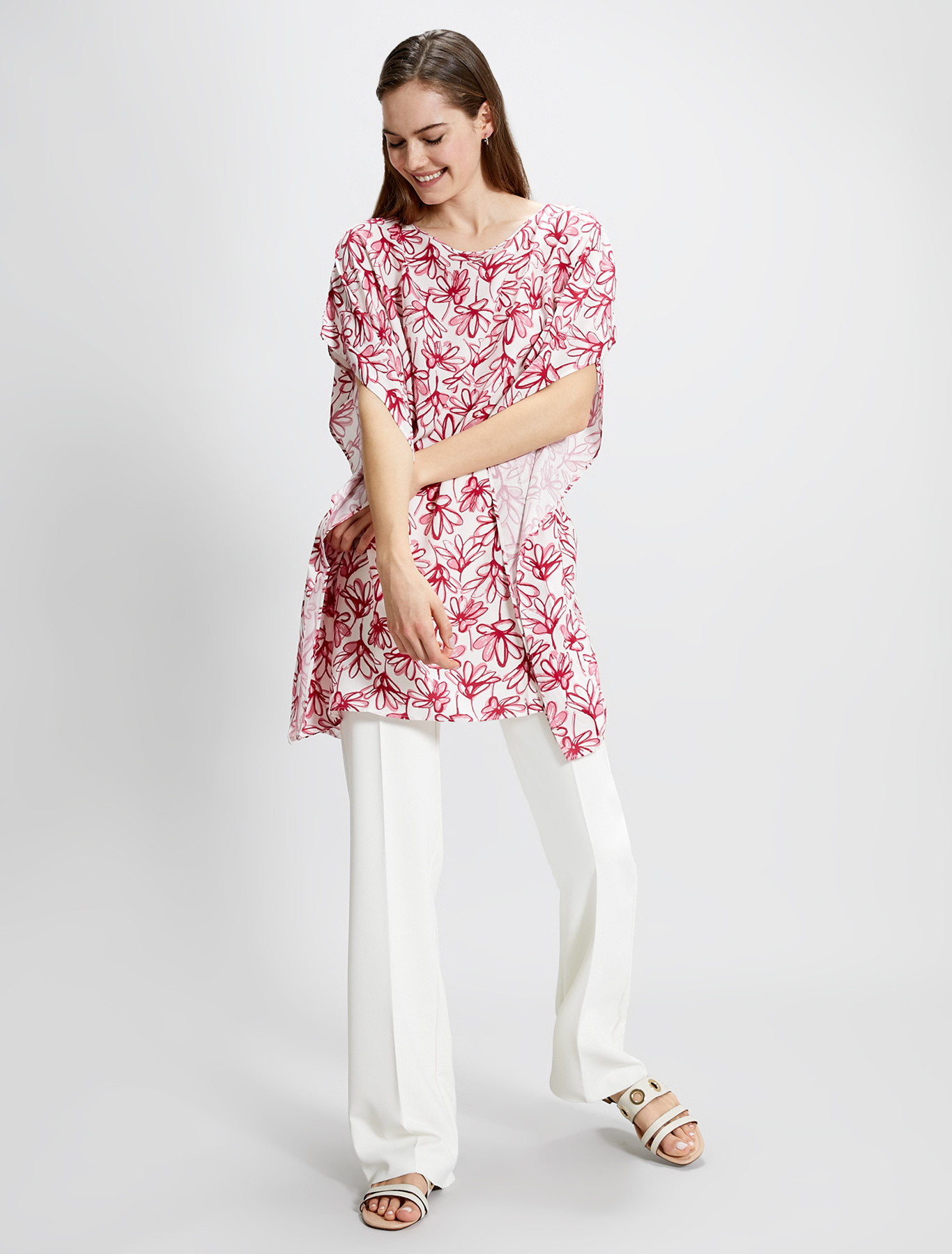 Floral design kaftan, burgundy pattern - Pennyblack Floral design kaftan - burgundy pattern - pennyblack