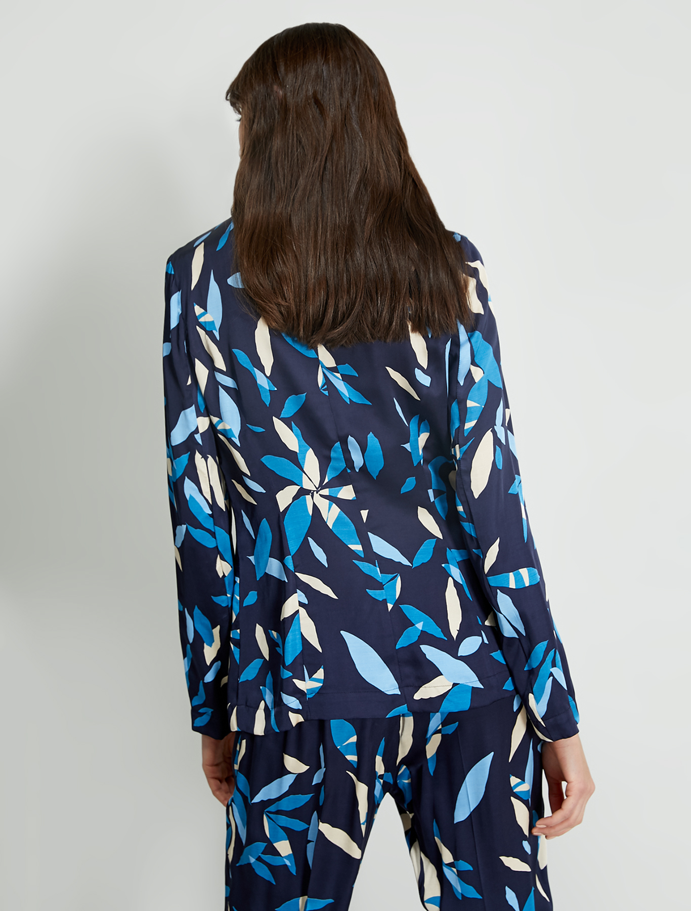 Slim satin blazer, navy blue pattern - Pennyblack Slim satin blazer - navy blue pattern - pennyblack
