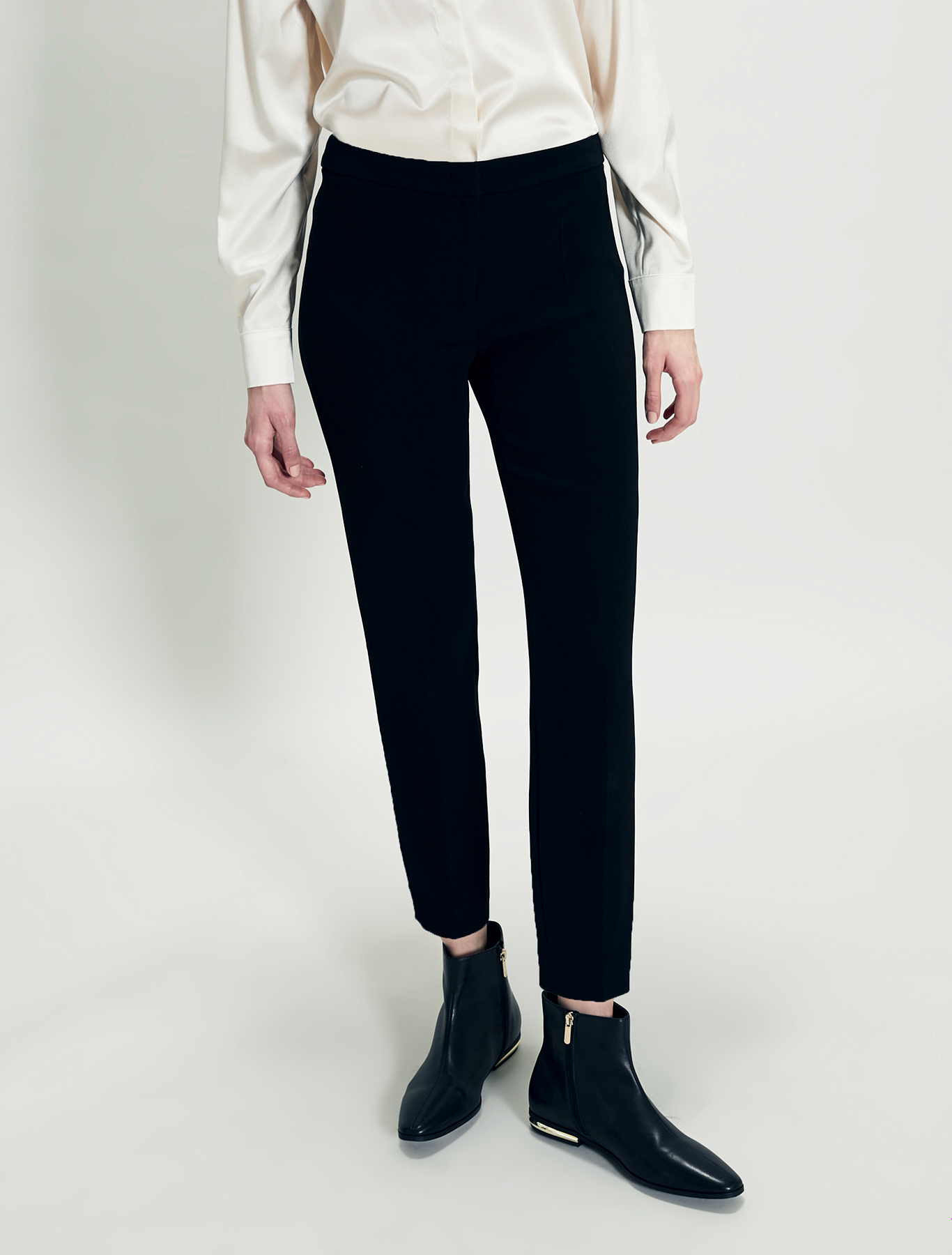 Slim-fit trousers in flowing fabric, black - Pennyblack Slim-fit trousers in flowing fabric - black - pennyblack