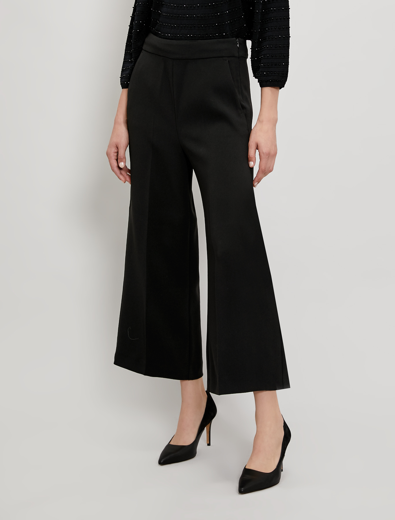 Flowing fabric wide-leg trousers, black - Pennyblack Flowing fabric wide-leg trousers - black - pennyblack
