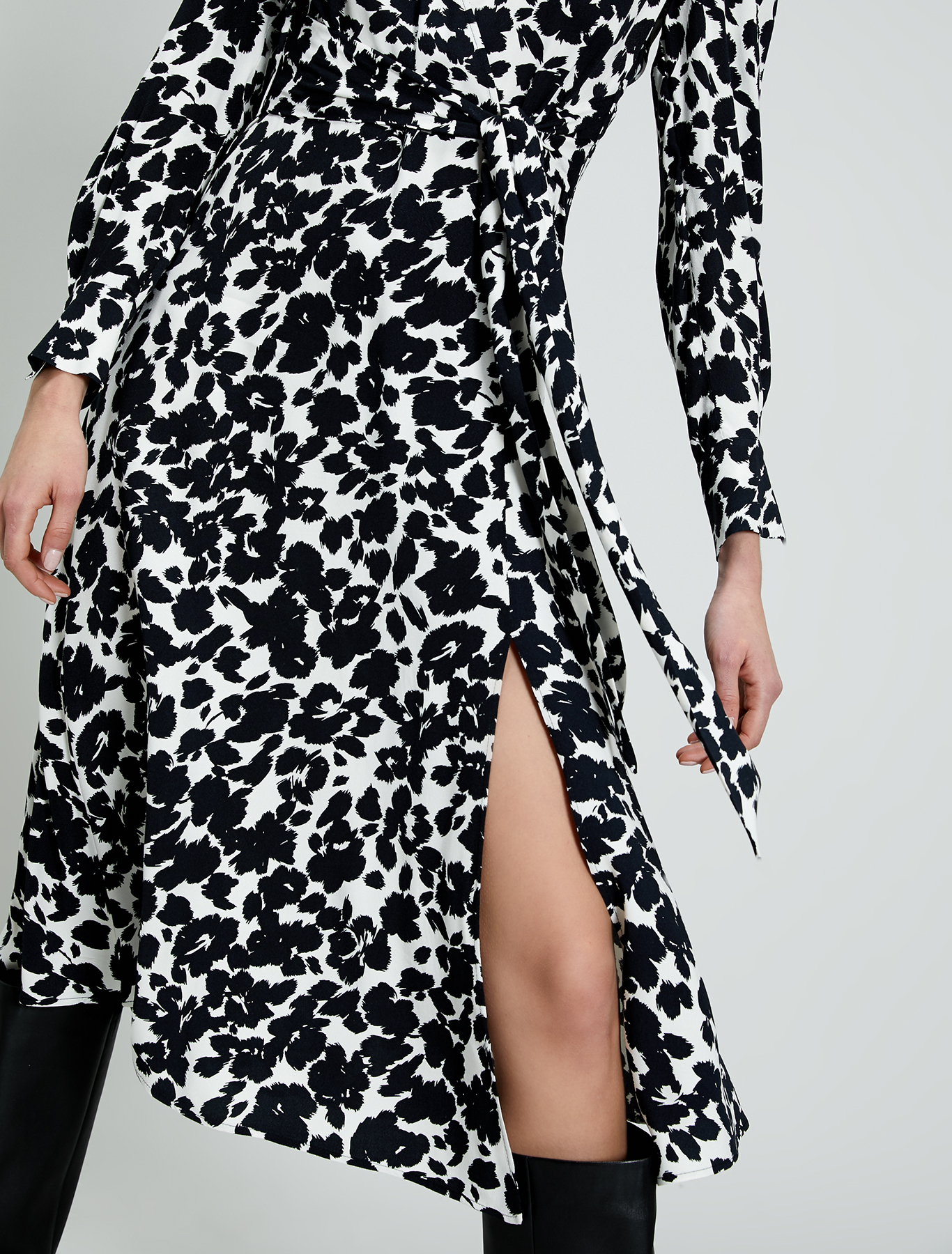 Sablé midi dress, beige pattern - Pennyblack Sablé midi dress - beige pattern - pennyblack