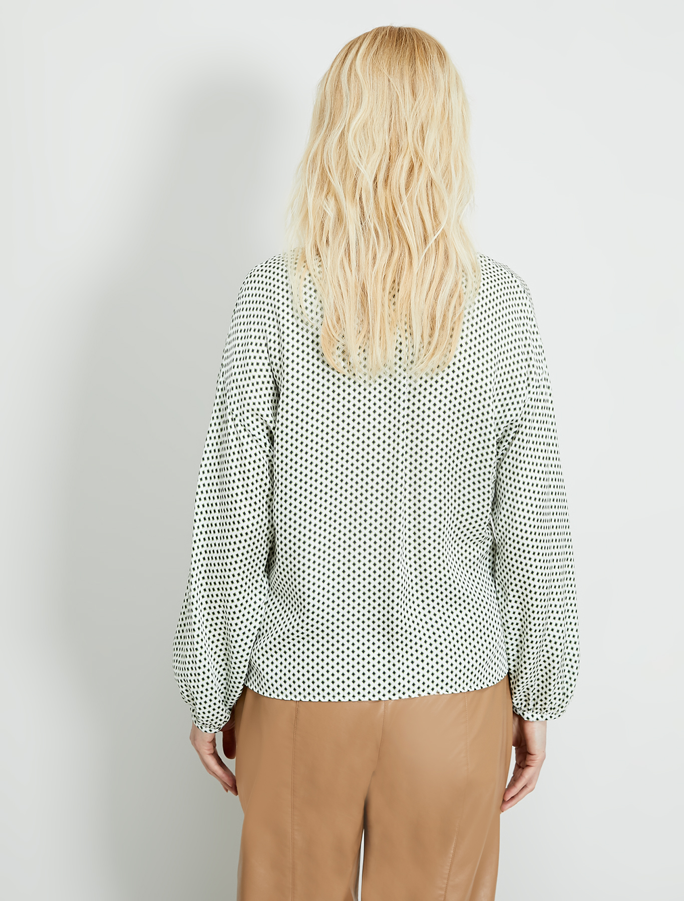 Micro-patterned shirt, olive green pattern - Pennyblack Micro-patterned shirt - olive green pattern - pennyblack