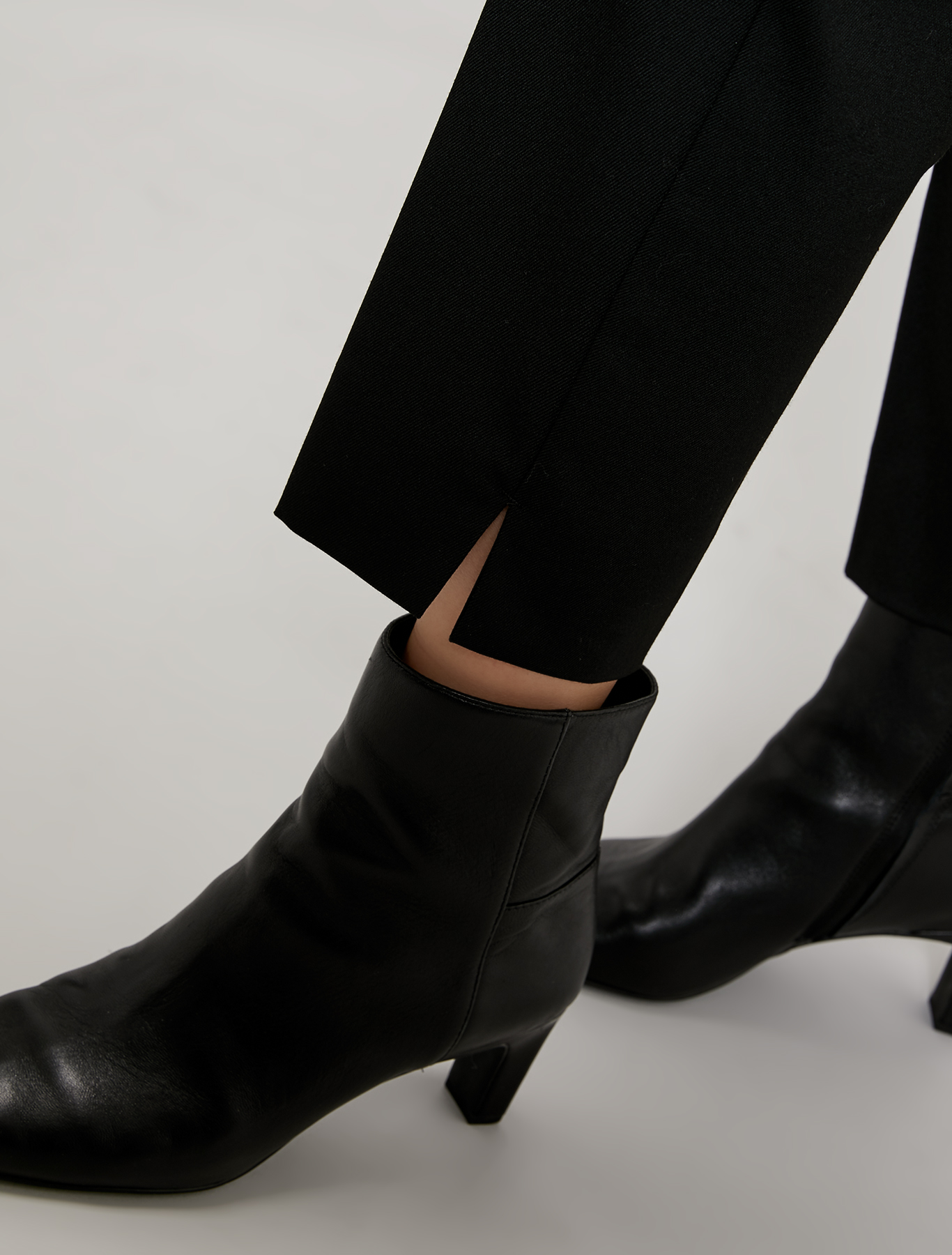 Slim-fit trousers, black - Pennyblack Slim-fit trousers - black - pennyblack