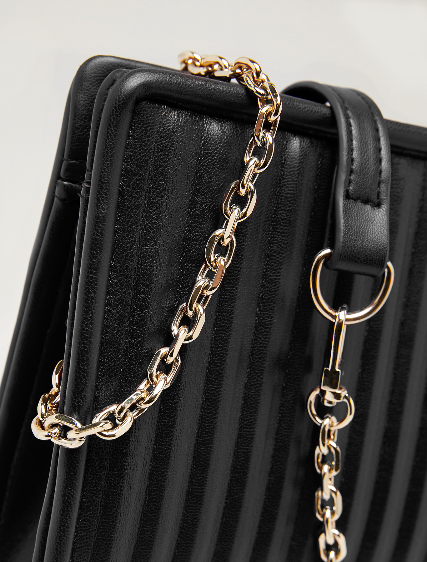 Clutch with pleated effect, black - Pennyblack Clutch with pleated effect - black - pennyblack