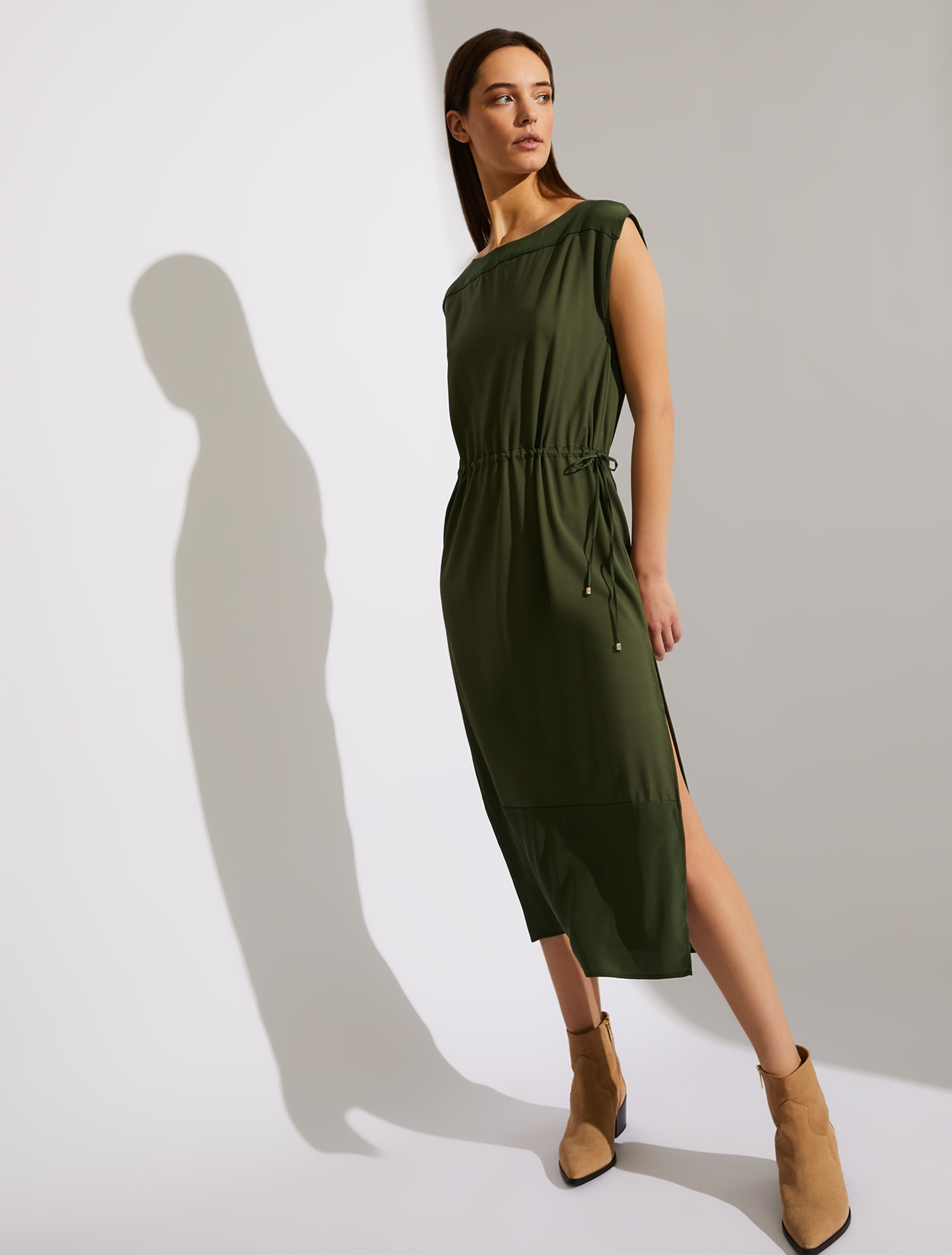 Tunic dress in jersey and crêpe, olive green - Pennyblack Tunic dress in jersey and crêpe - olive green - pennyblack