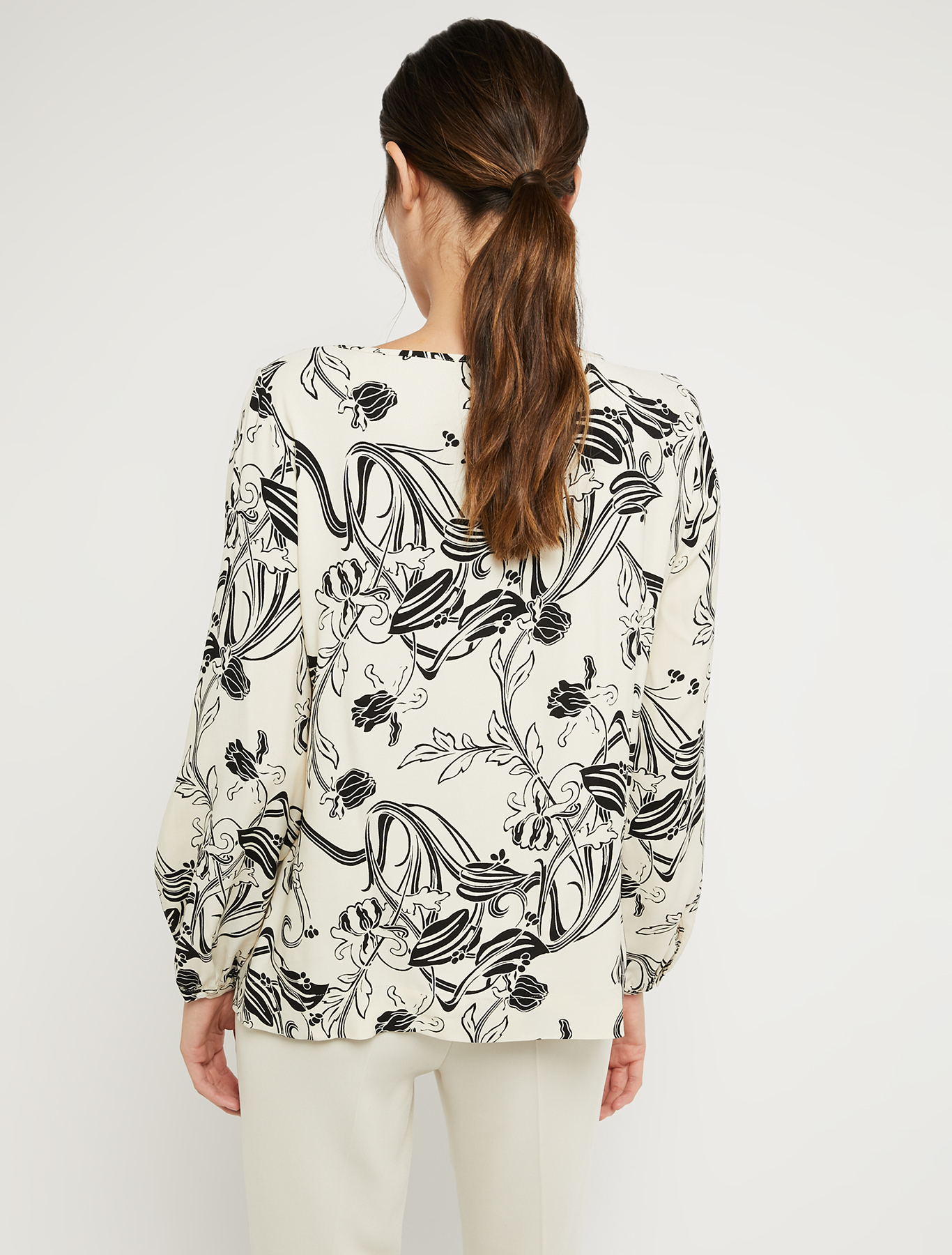 Floral sablé blouse, beige pattern | Pennyblack Floral sablé blouse - beige pattern - pennyblack