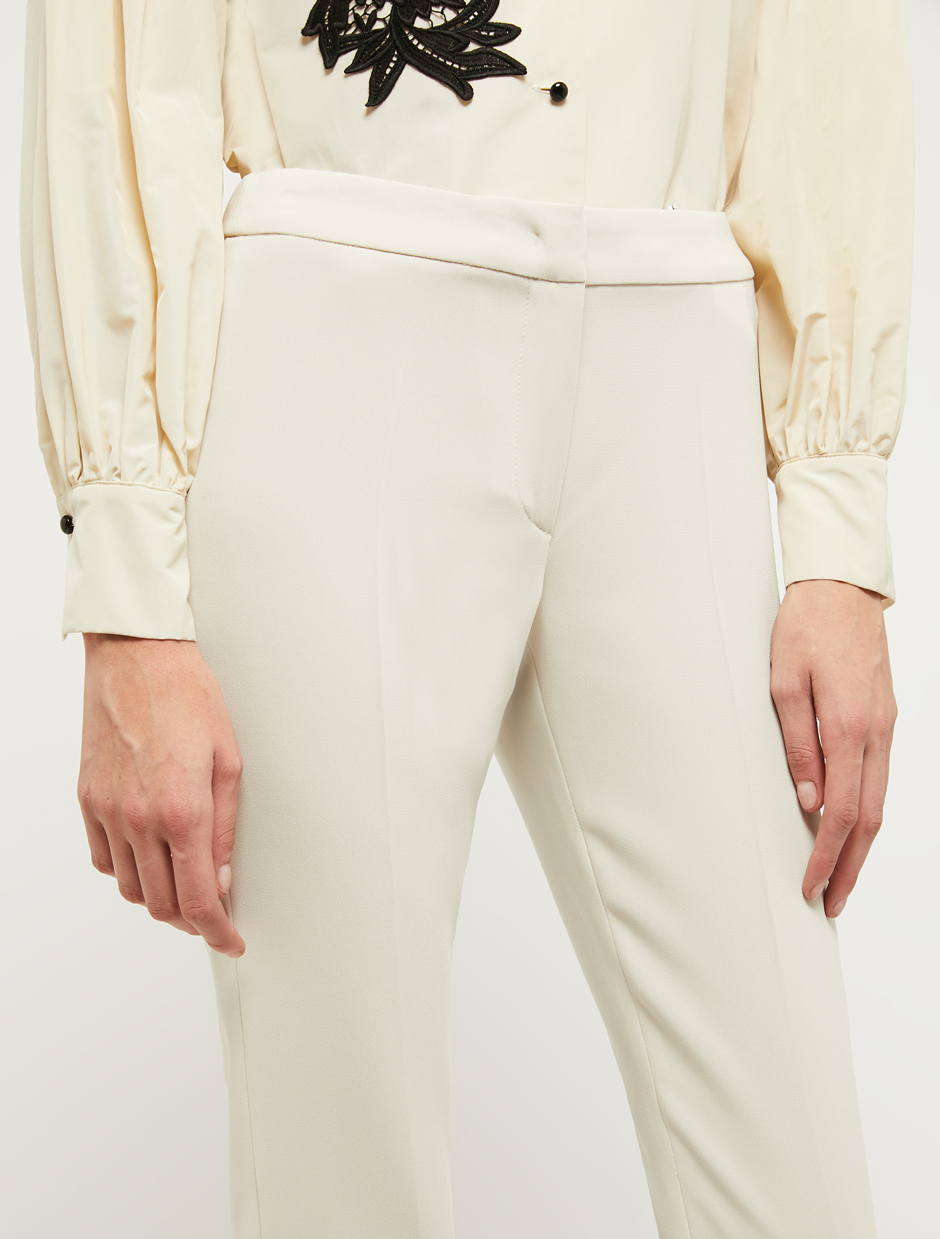 Slim-fit trousers in flowing fabric, ivory | Pennyblack Slim-fit trousers in flowing fabric - ivory - pennyblack