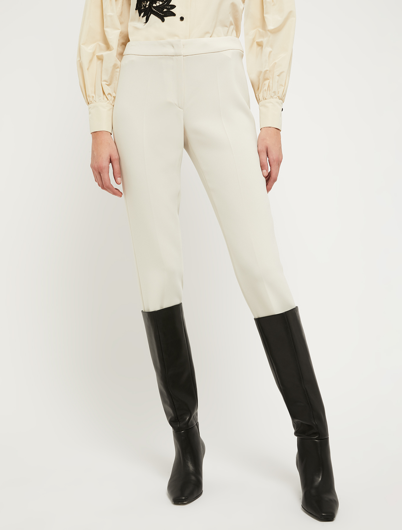 Slim-fit trousers in flowing fabric, ivory | Pennyblack Slim-fit trousers in flowing fabric - ivory - pennyblack