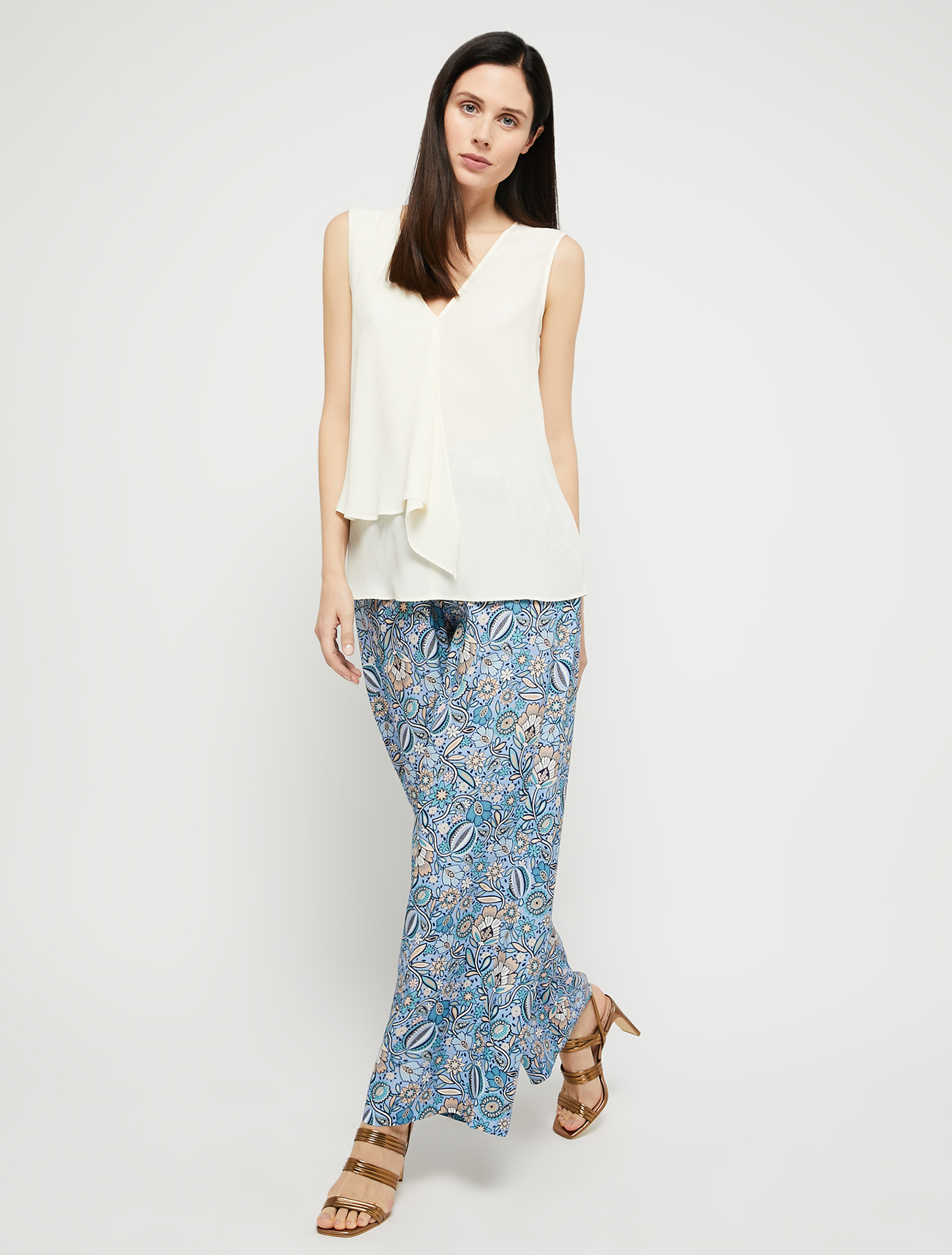 Crêpe de Chine top with ruffle, ivory - Pennyblack Crêpe de Chine top with ruffle - ivory - pennyblack