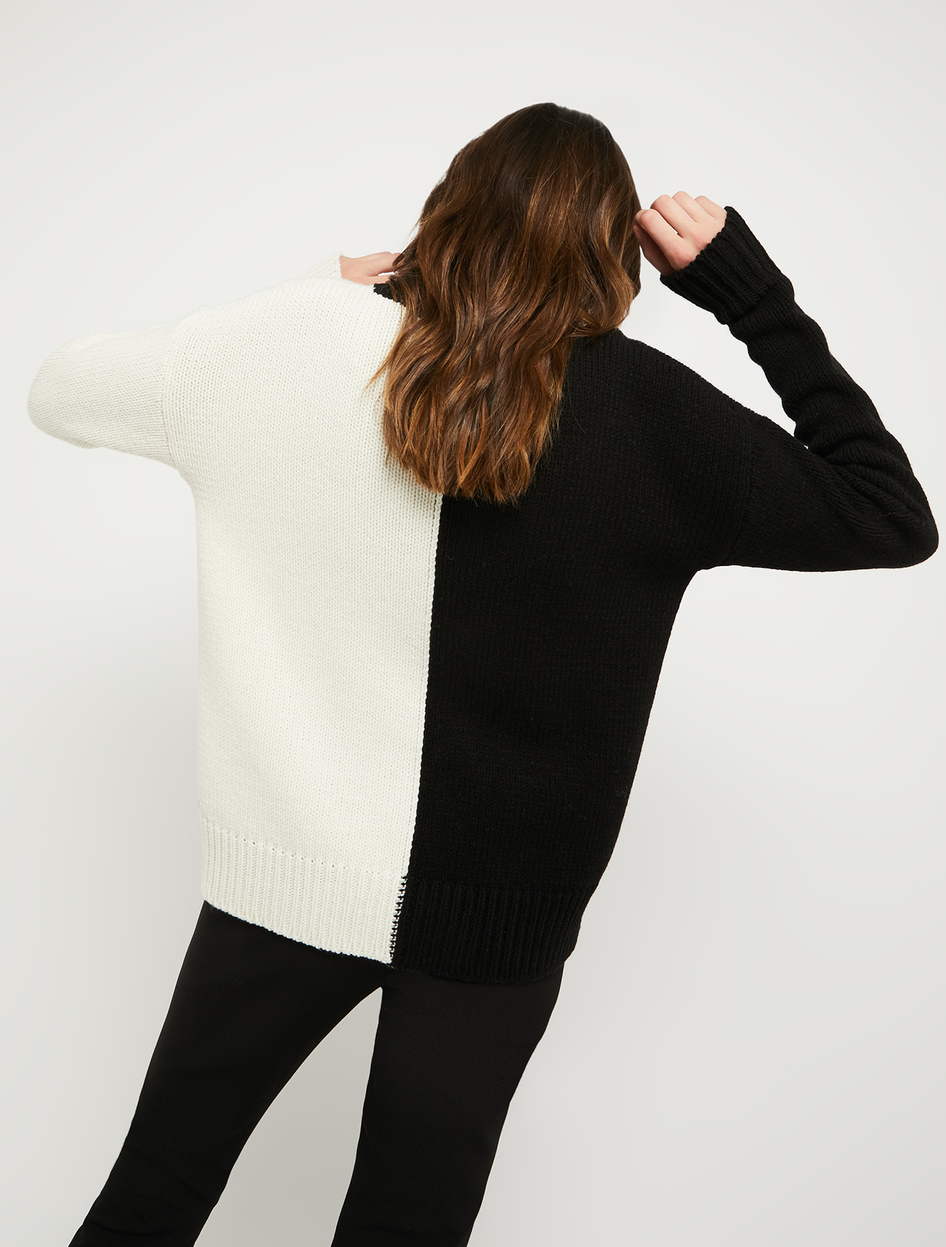 Colour-block jumper with embroidery, black | Pennyblack Colour-block jumper with embroidery - black - pennyblack