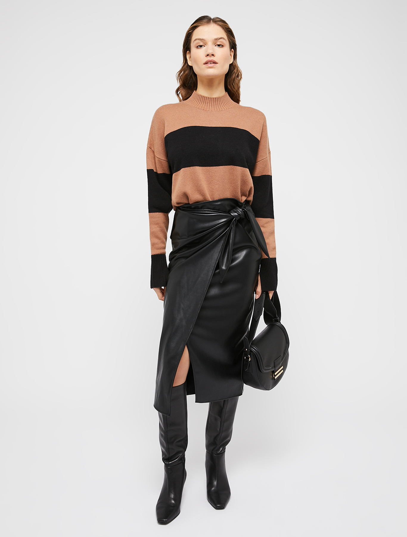 Maglia ampia con collo a lupetto, fantasia cammello | Pennyblack Maglia ampia con collo a lupetto - fantasia cammello - pennyblack