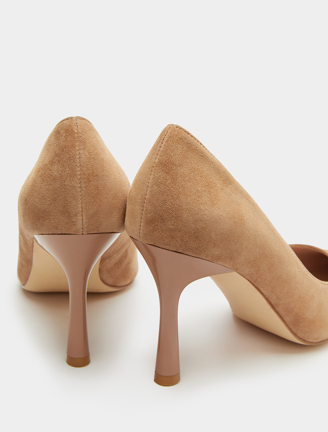 Suede court shoes with lacquered heel, beige - Pennyblack Suede court shoes with lacquered heel - beige - pennyblack