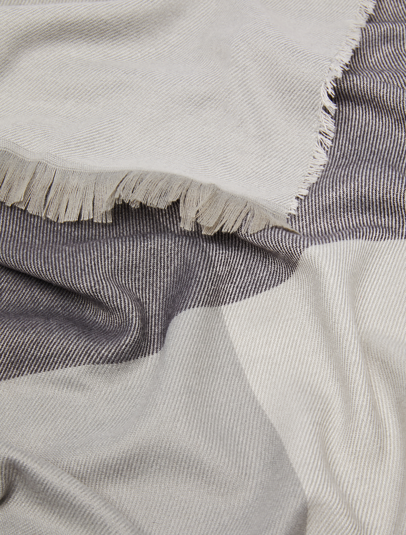 Colour-block stole, white | Pennyblack Colour-block stole - white - pennyblack