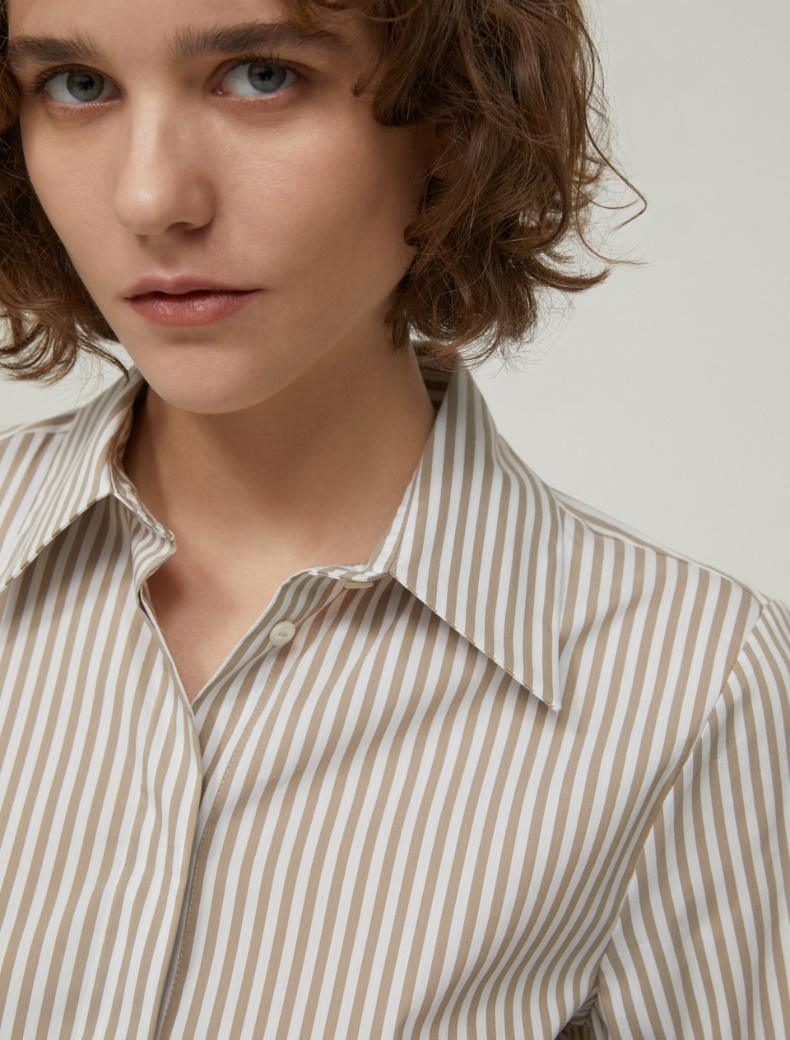 Slim-fit poplin shirt - CAMEL - pennyblack