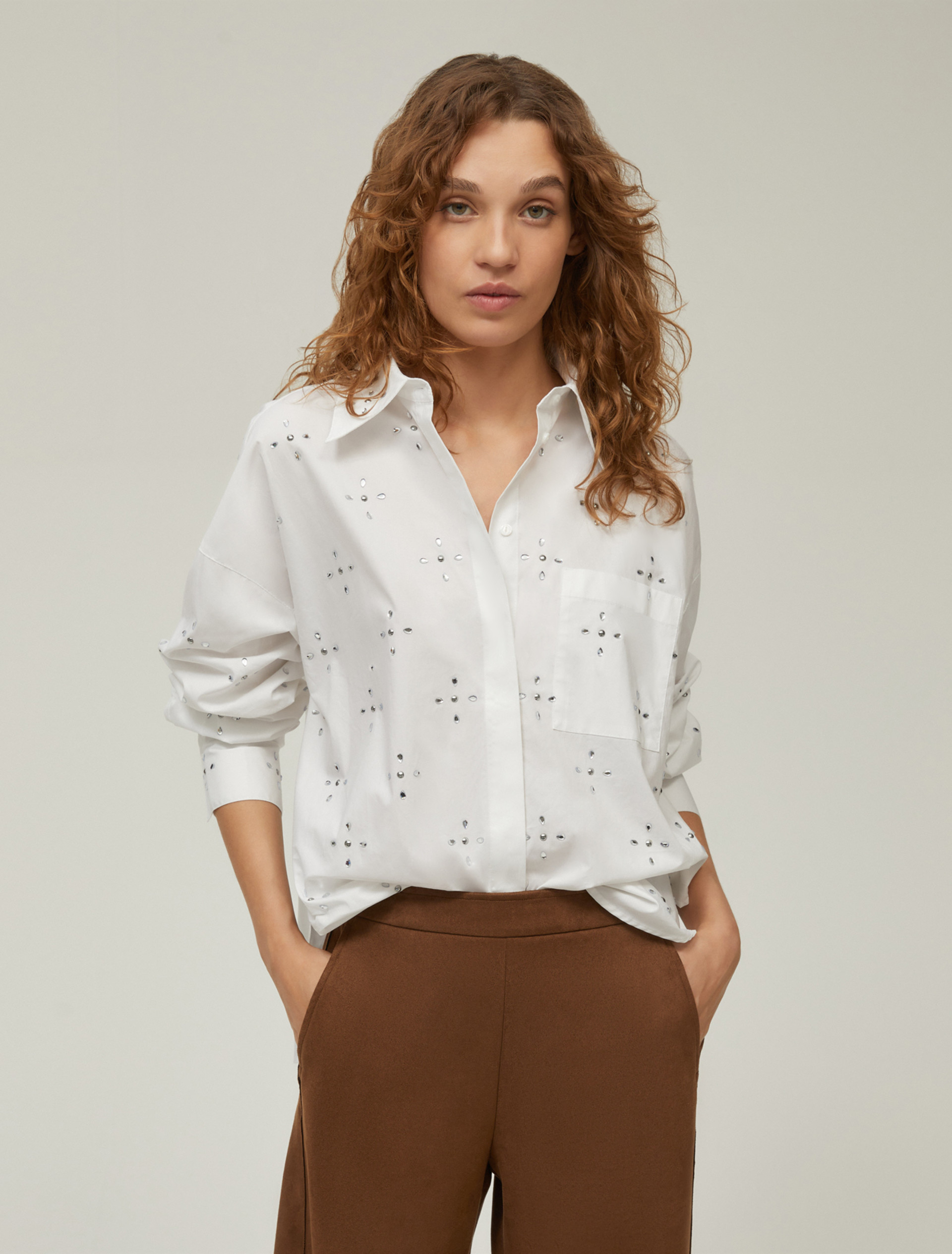 Oversized rhinestone shirt - WHITE - pennyblack