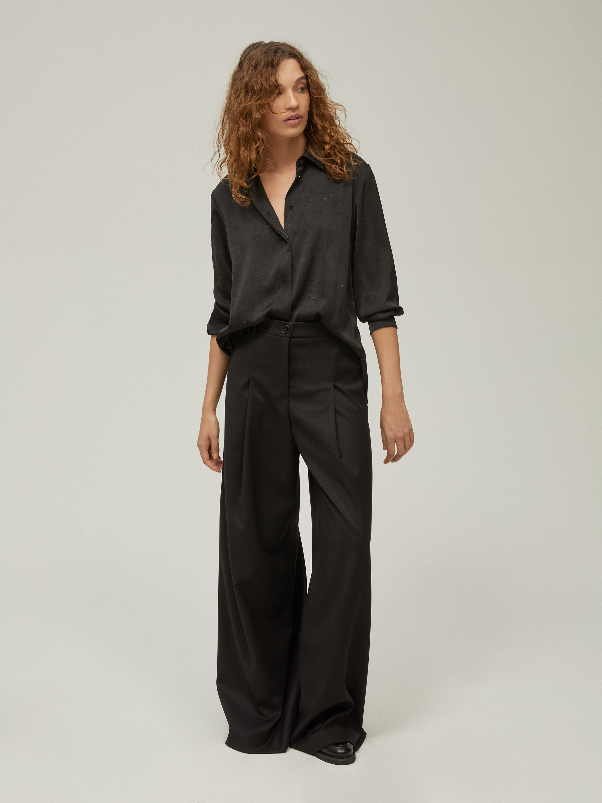 Wide, fluid-fit trousers - BLACK - pennyblack