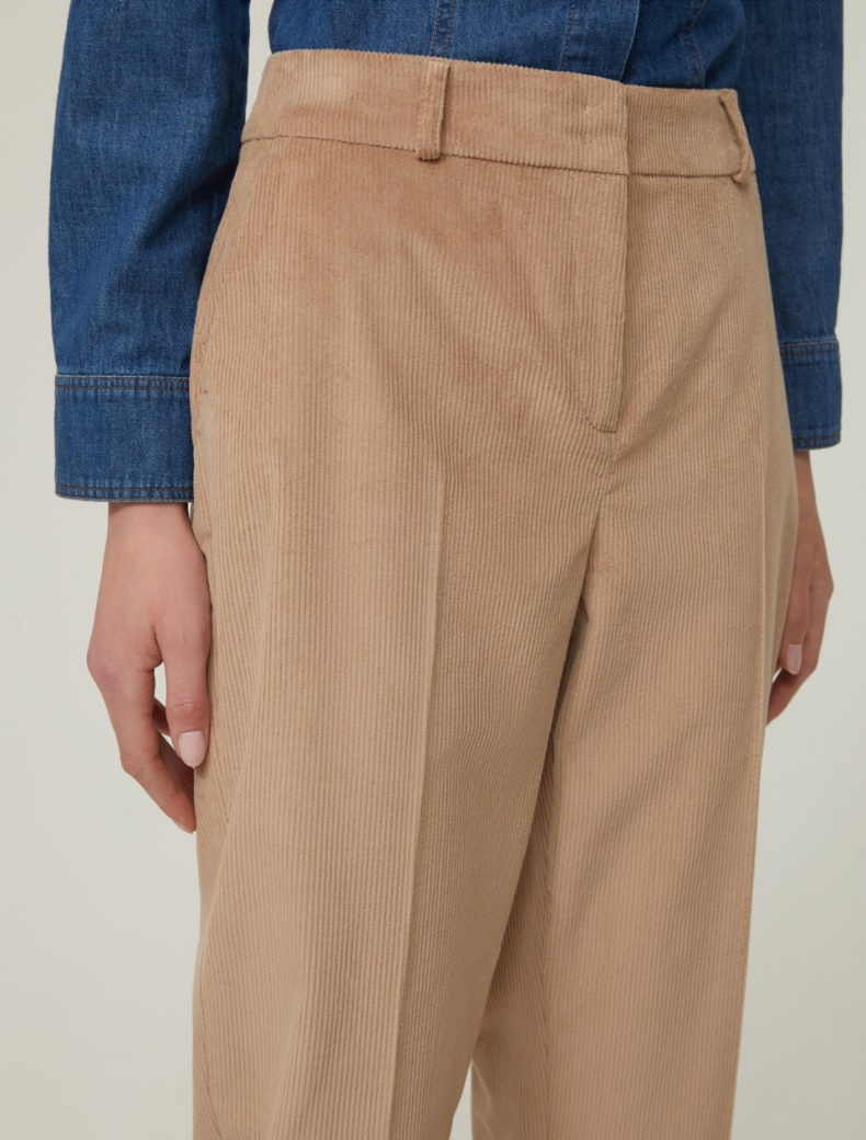 Velvet carrot-fit trousers - CAMEL - pennyblack