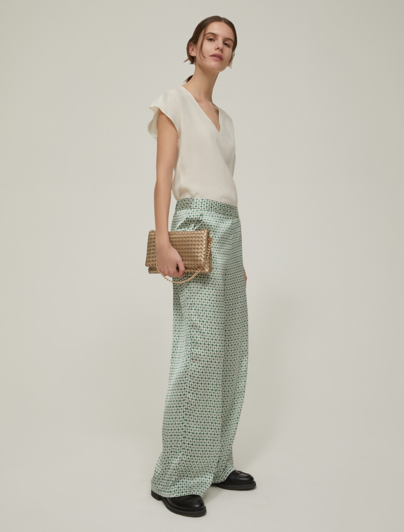 Flowing fabric blouse - IVORY - pennyblack