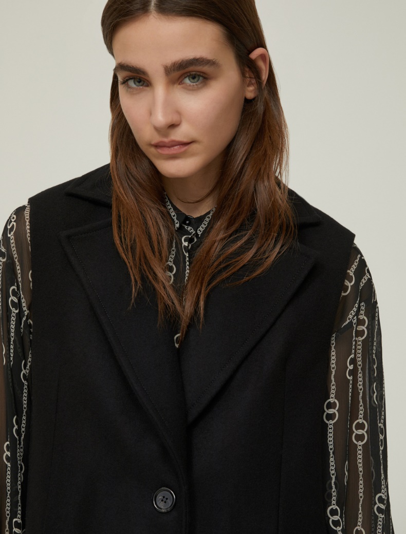 Sleeveless cloth coat - BLACK - pennyblack